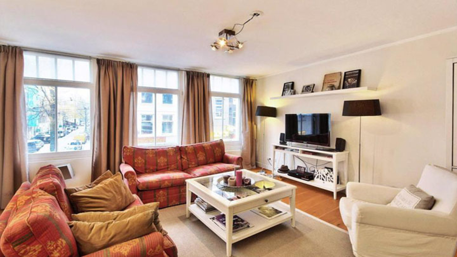 Gregory van der Wiel koopt appartement in populaire Amsterdamse stadsdeel  De Pijp! Zie foto's 3
