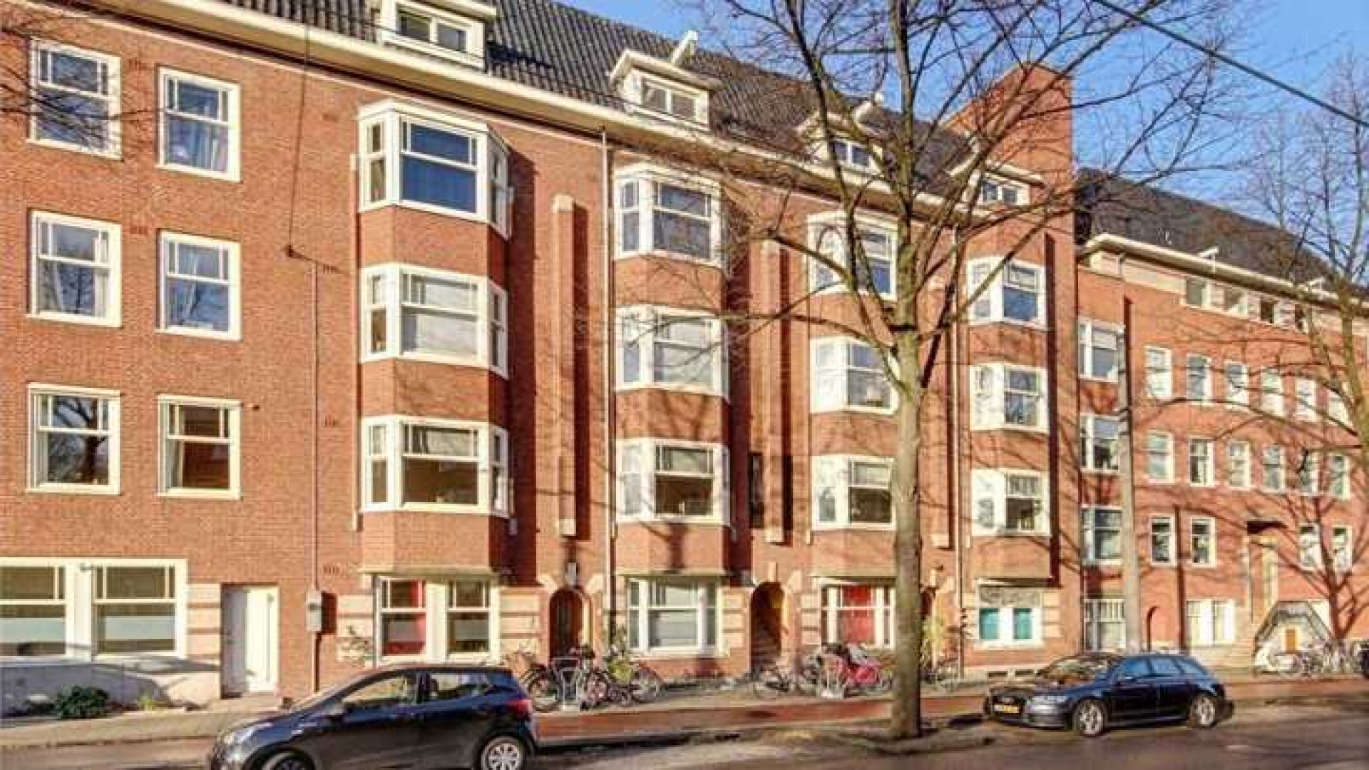 Mari van de Ven zet zijn schitterend gerestylde appartement in Amsterdam Zuid te koop. Zie foto's 1