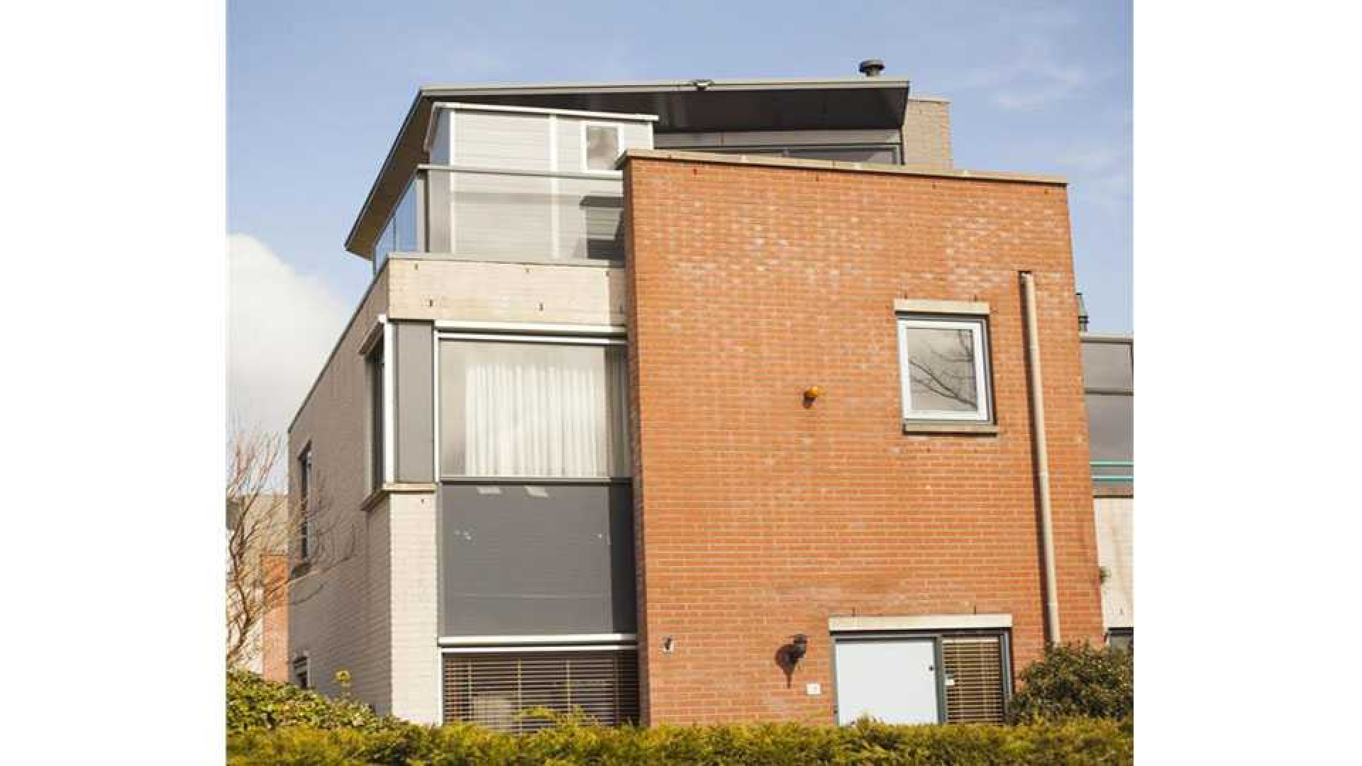 Huis Armin van Buuren te koop. Zie foto's 2