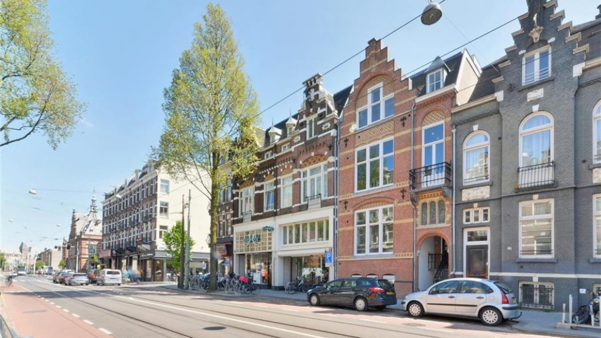 Ajax speler John Heitinga koopt miljoenen pand in Amsterdam Zuid. Zie foto's 20