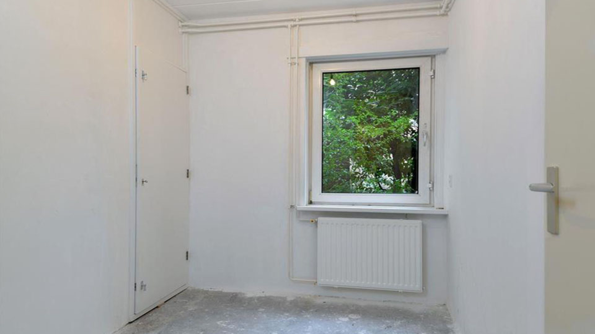 Barry Stevens koopt appartement met uitzicht op de Amstel. Zie foto's 10
