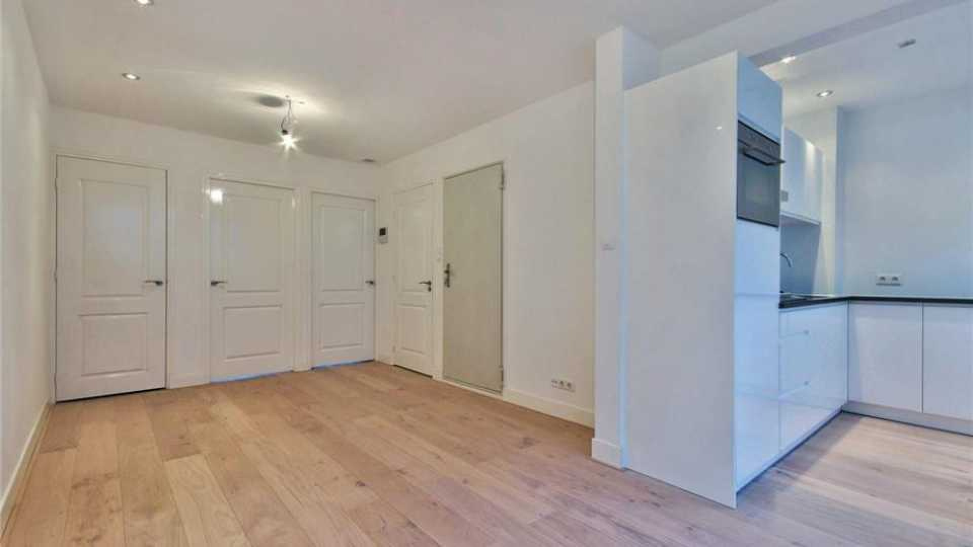 Bondscoach Danny Blind koopt appartement met uitzicht op de Amstel. Zie foto's 2