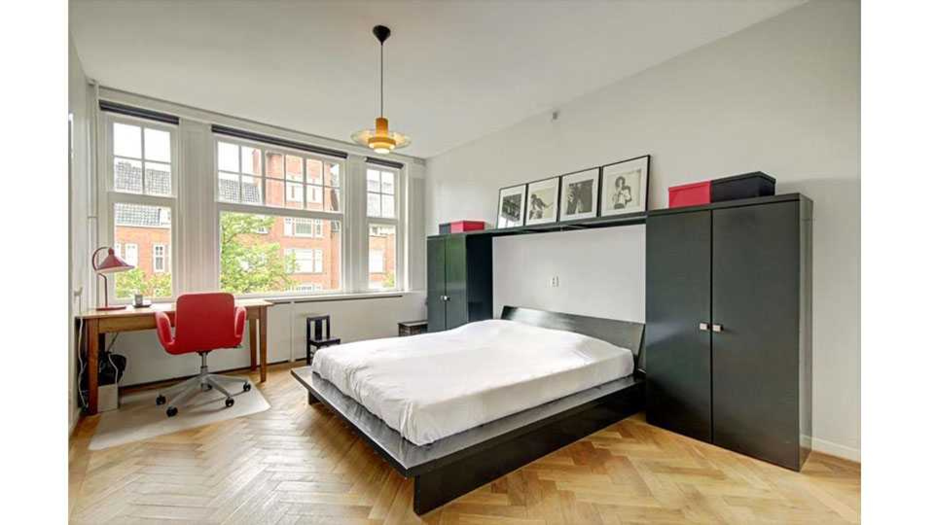 Flikken Maastricht acteur Victor Reinier koopt luxe appartement in Amsterdam Zuid. Zie foto's 9