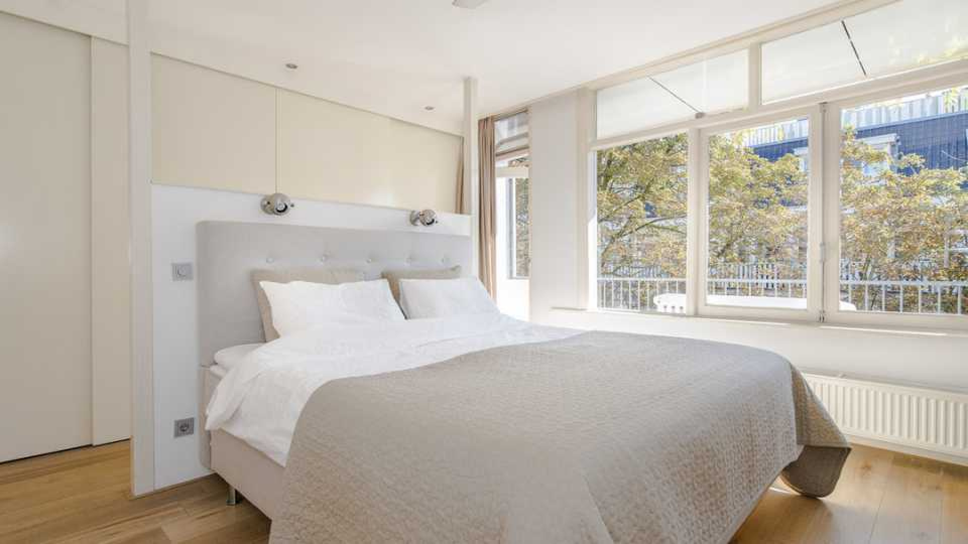 Armin van Buuren koopt luxe dubbel bovenhuis in Amsterdam Oud-West. Zie foto's 11