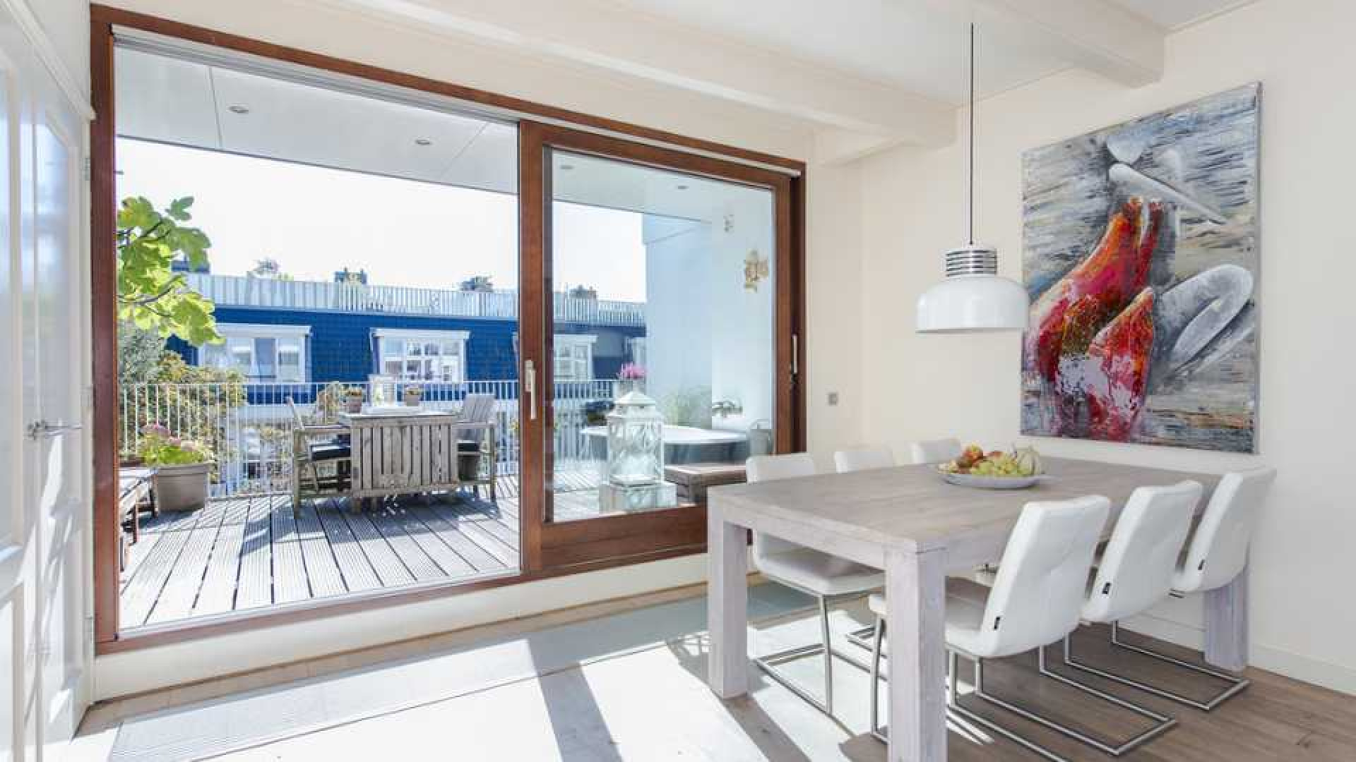 Armin van Buuren koopt luxe dubbel bovenhuis in Amsterdam Oud-West. Zie foto's 2