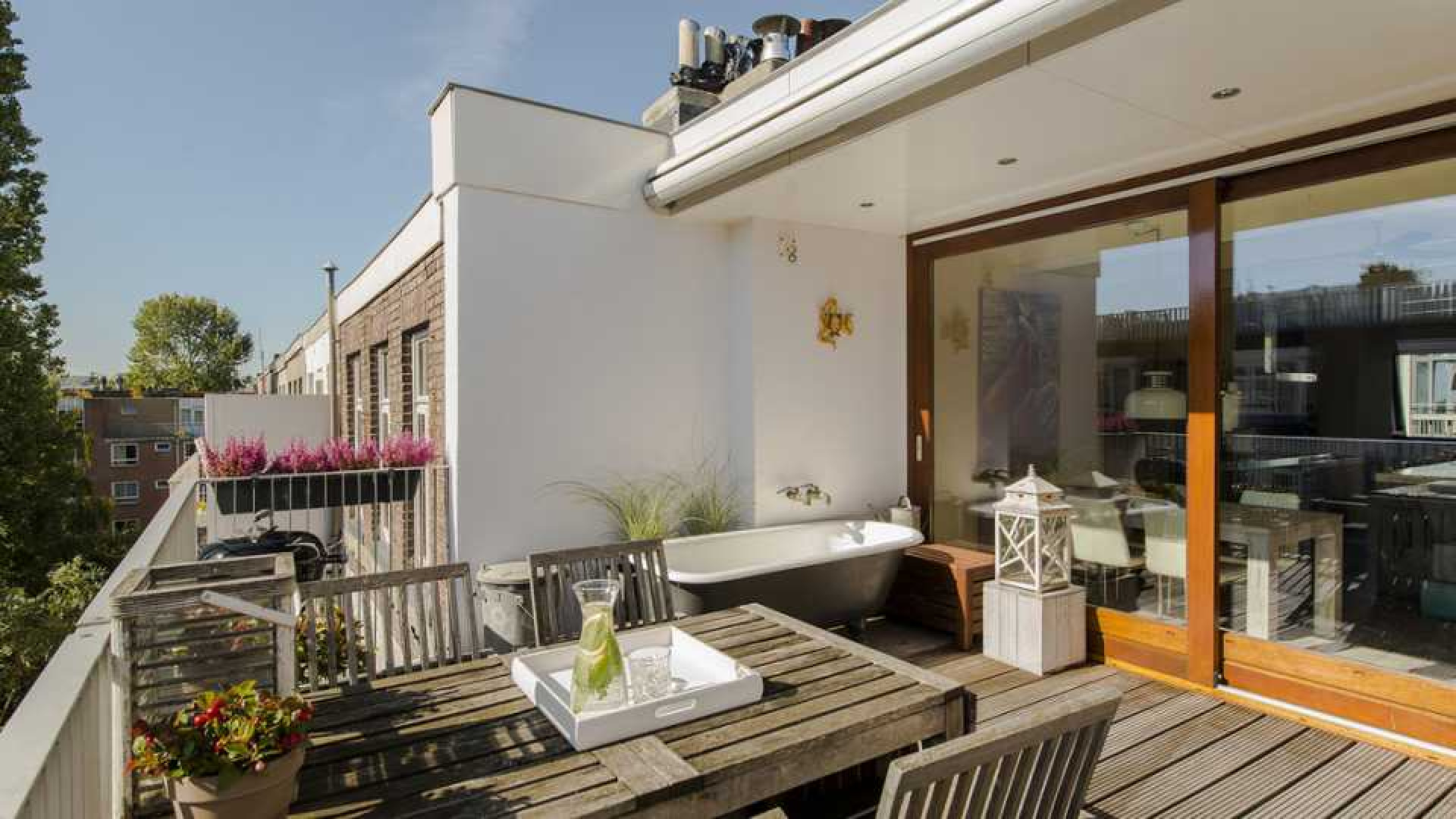 Armin van Buuren koopt luxe dubbel bovenhuis in Amsterdam Oud-West. Zie foto's 4