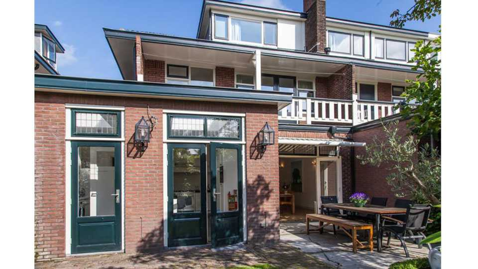 Alberto Stegeman koopt uit eigen zak voor bijna 1 miljoen villa in Heemstede. Zie foto's 11