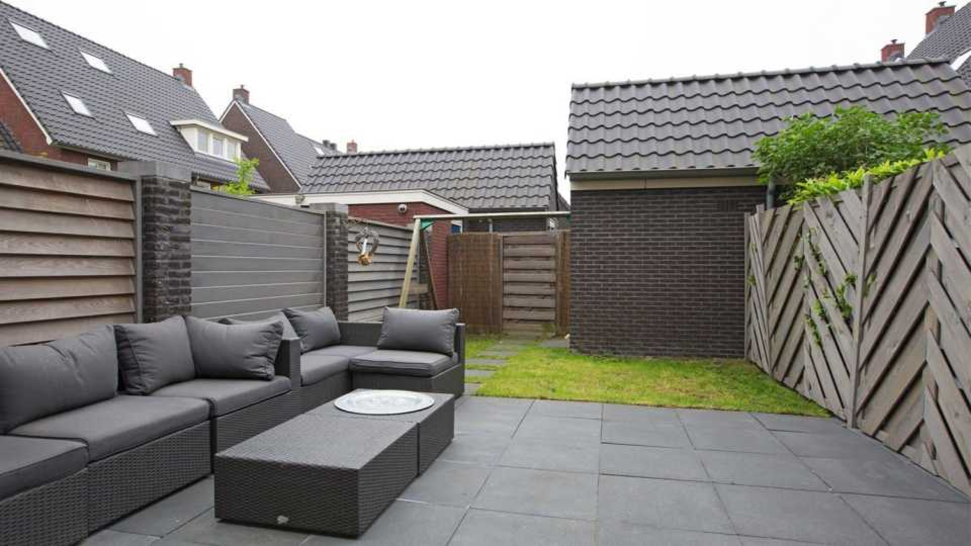 Nederlands Elftal speler Joel Veltman zet zijn huis te koop. Zie foto's 19