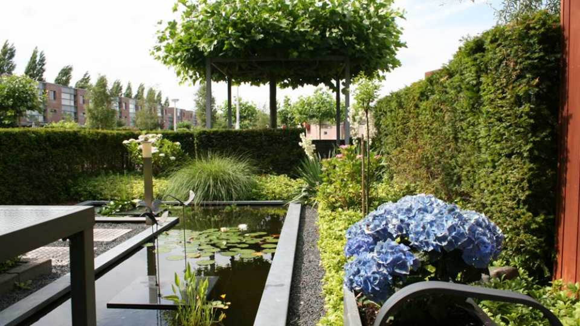 Zimra Geurts koopt luxe eengezinswoning in Utrecht. Zie foto's 9