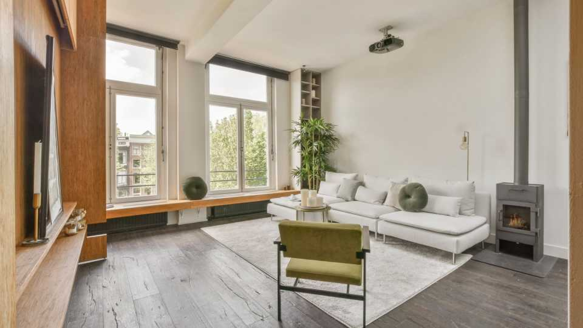 Jort Kelder zet zijn Amsterdamse grachten appartement te koop. Zie foto's 4