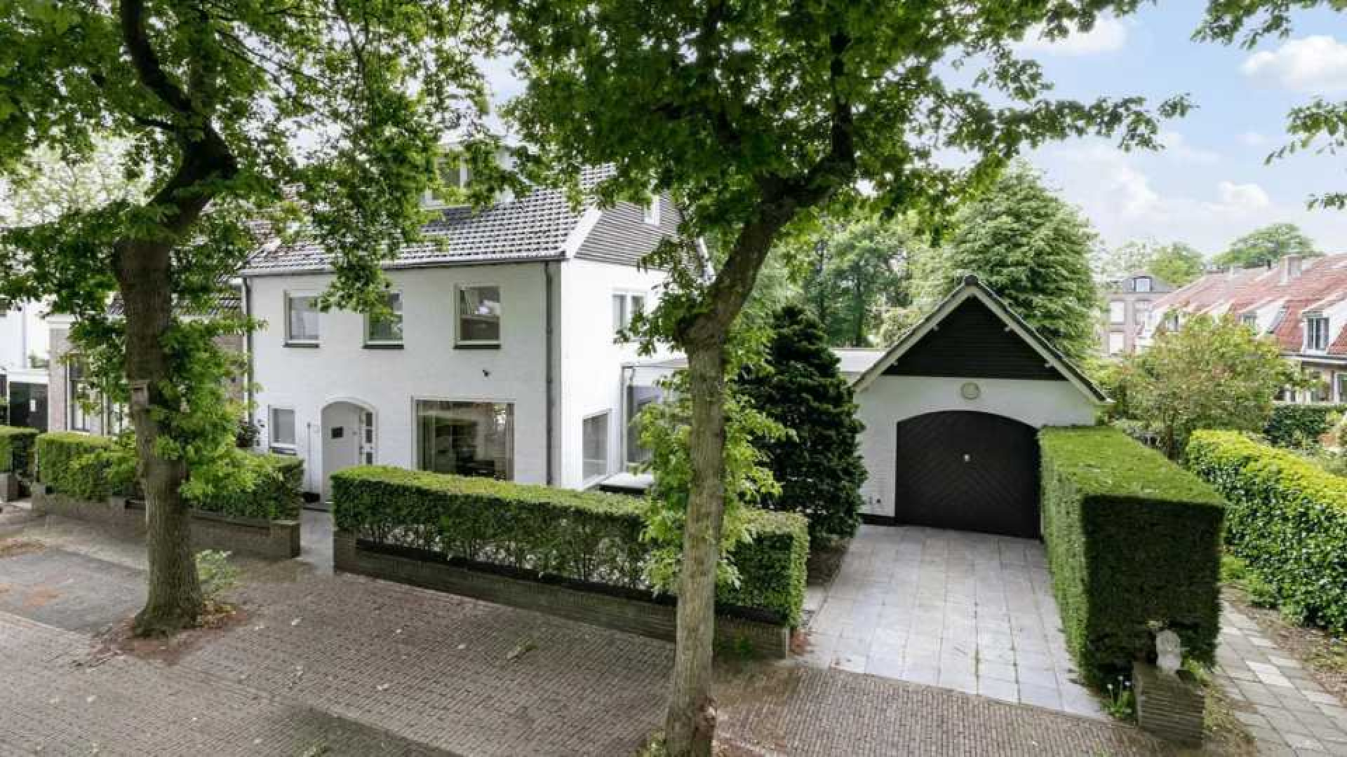 Influencer Eilse Boers koopt villa met eigen aanlegsteiger. Zie foto's 2
