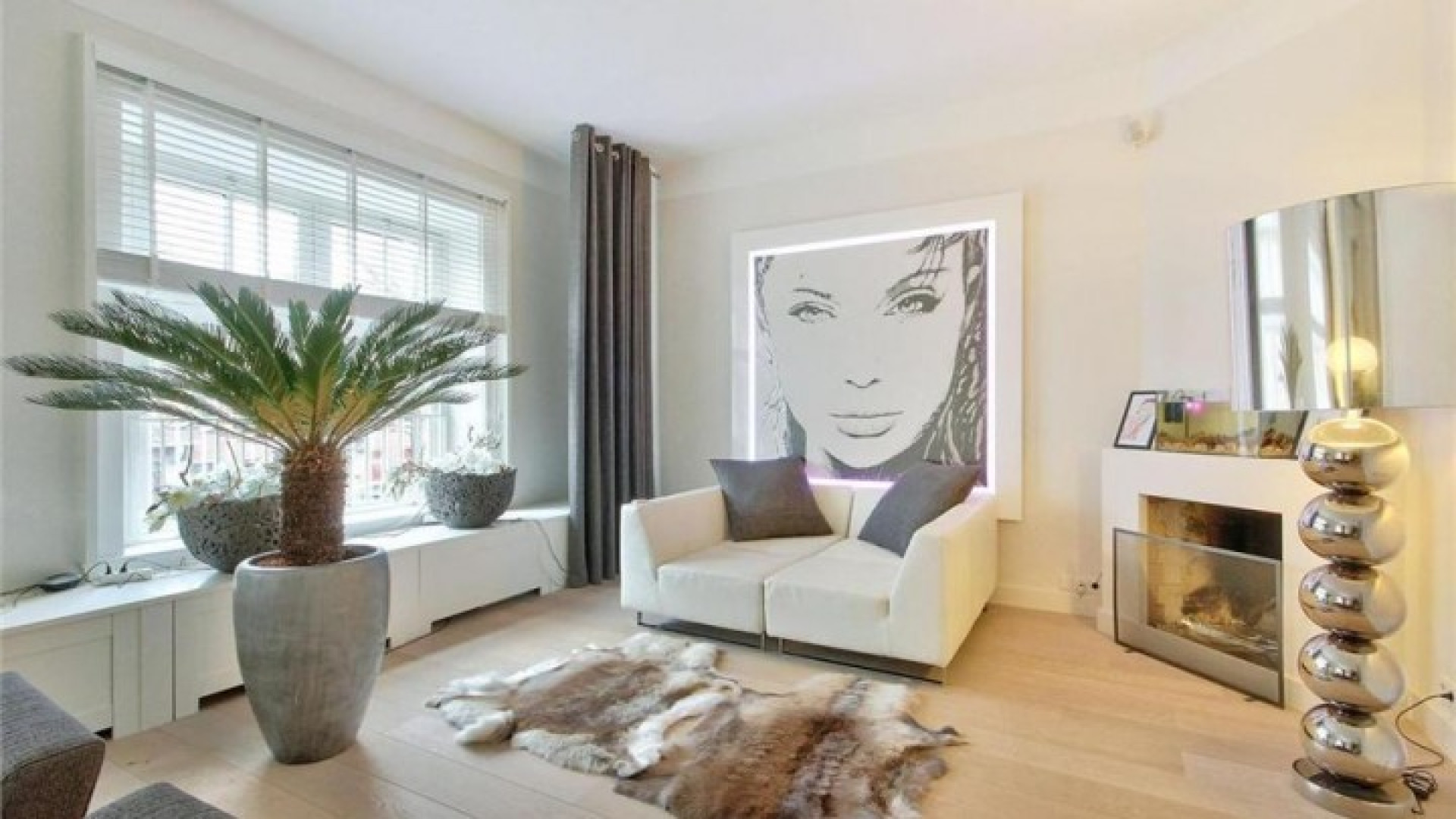 Nicolette KLuijver verkoopt eindelijk haar huis in Amsterdam Zuid. Zie foto's 4