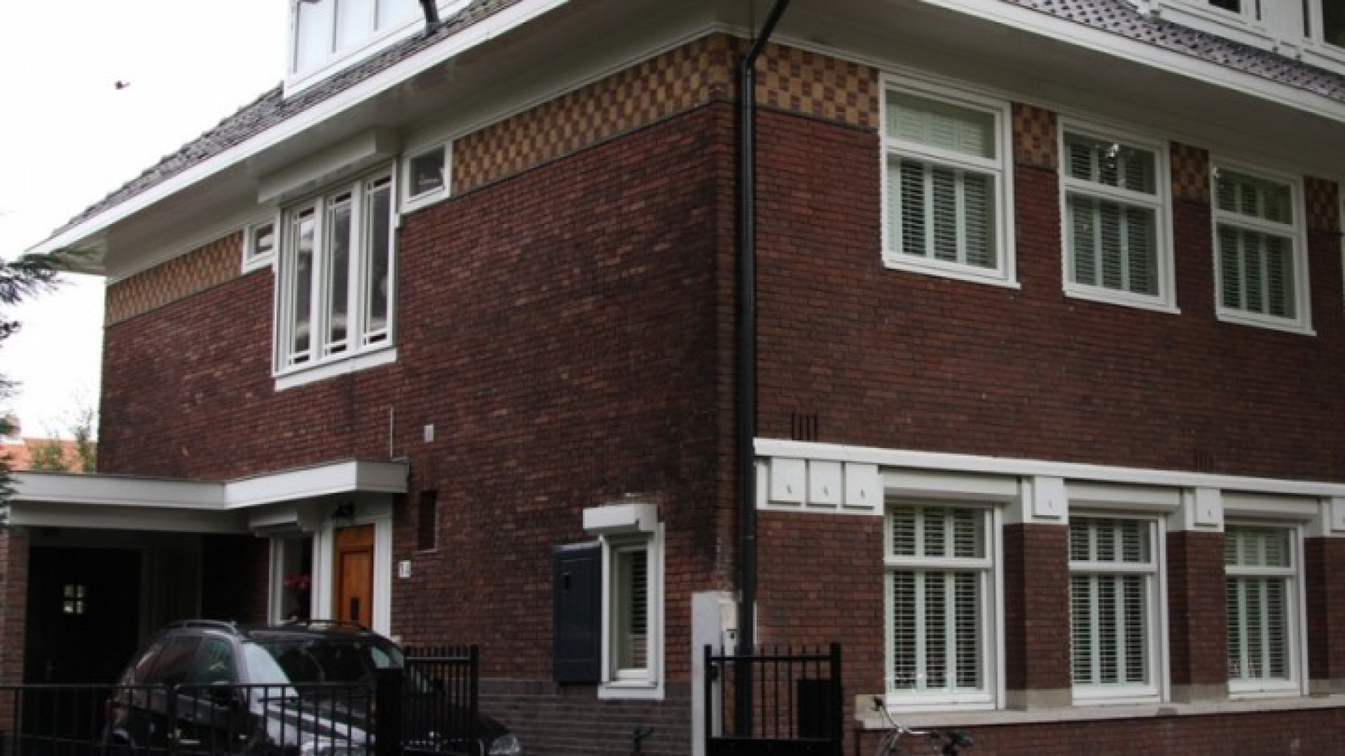 Huis Doutzen Kroes in Amsterdam Zuid te huur gezet. Zie foto's 1