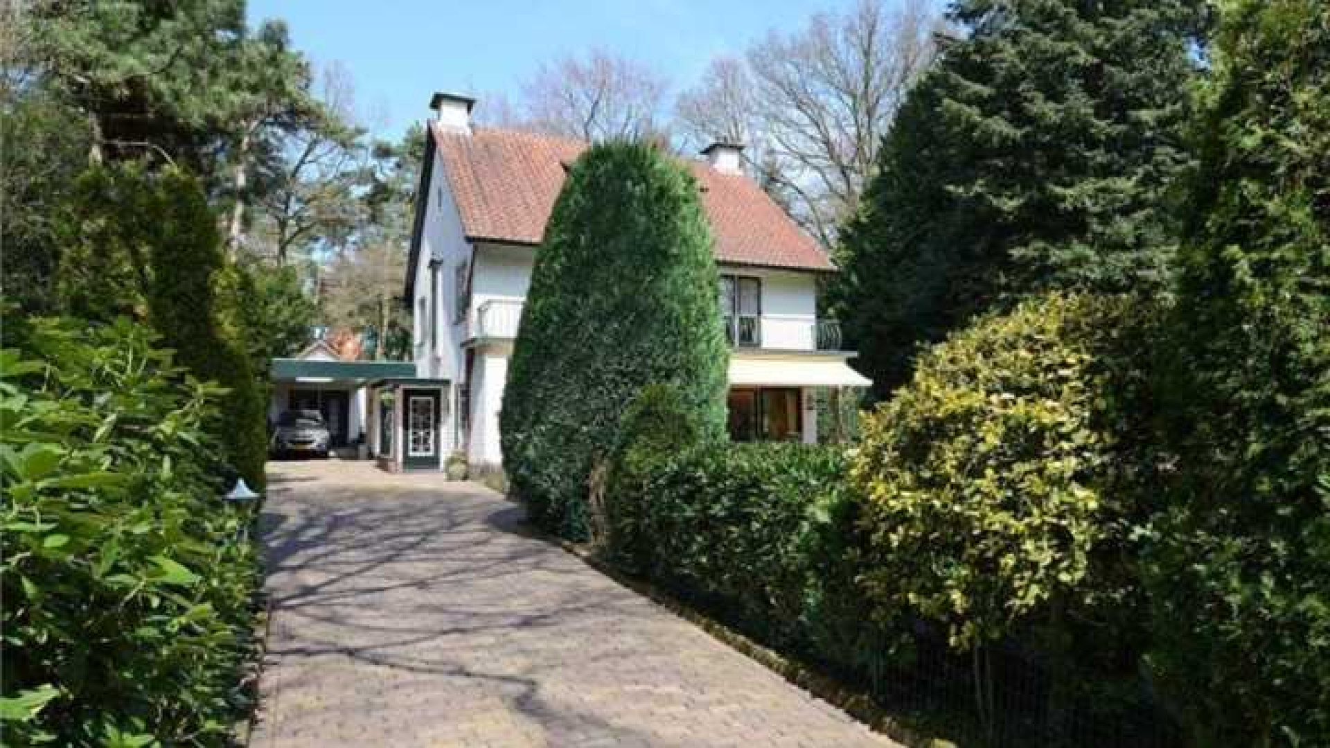 TV kok Rudolf van Veen koopt luxe villa in het Gooi. Zie foto's 2