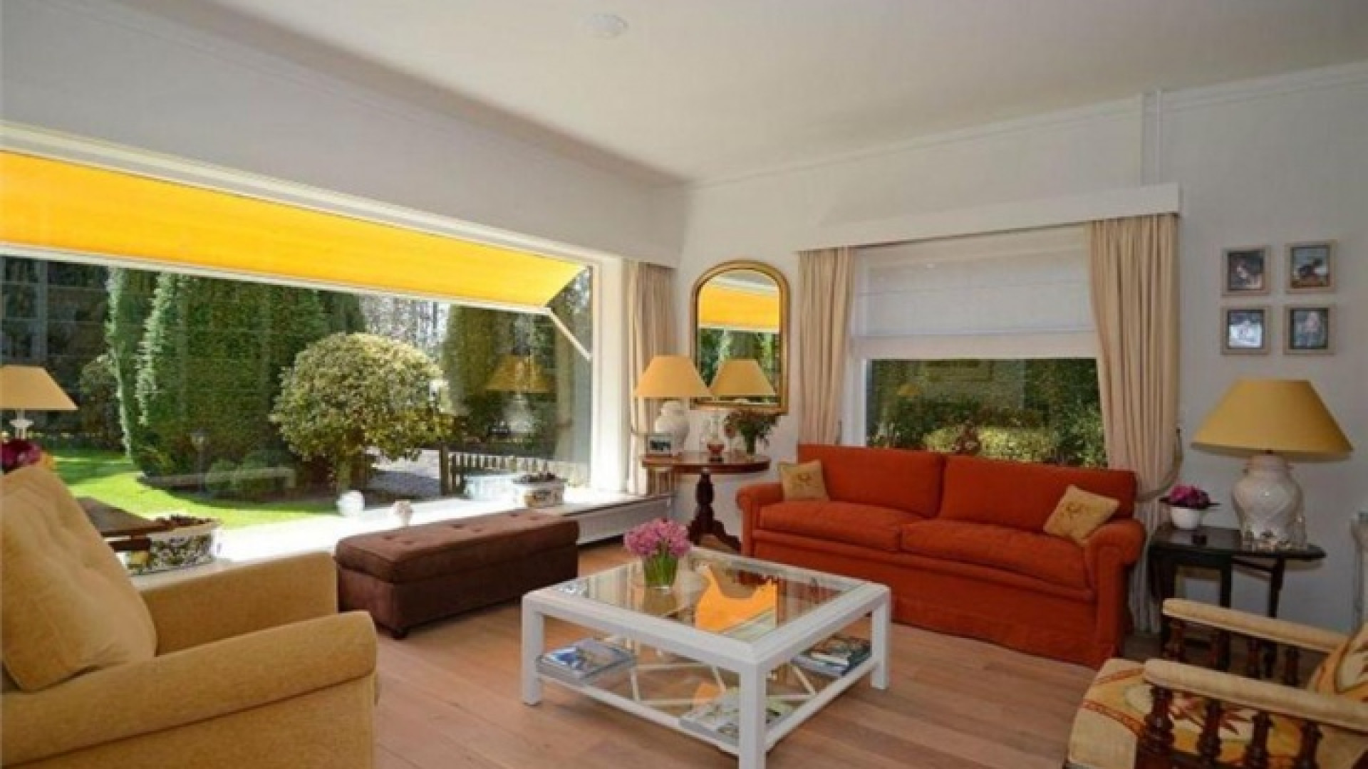 TV kok Rudolf van Veen koopt luxe villa in het Gooi. Zie foto's 6
