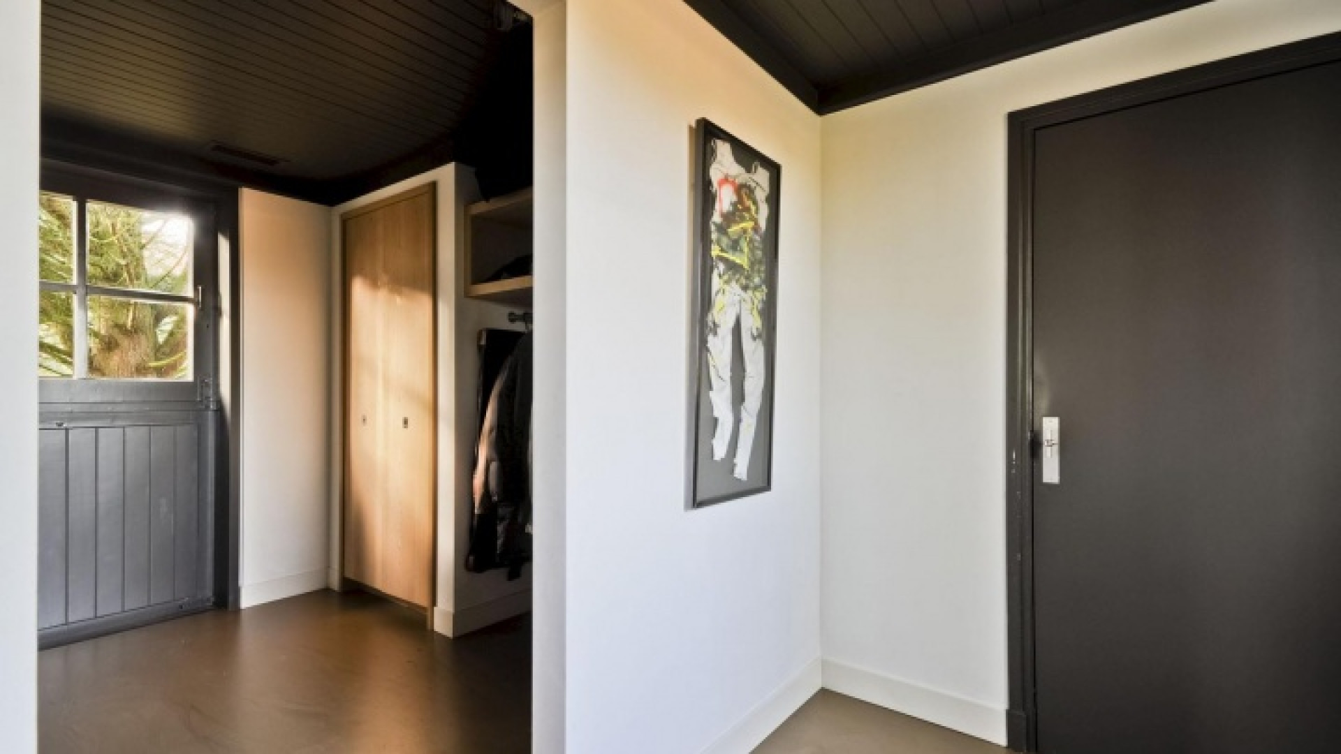 Binnenkijken in het totaal door ontwerper Piet Boon gerestylde huis van Henny Huisman. Zie foto's 15