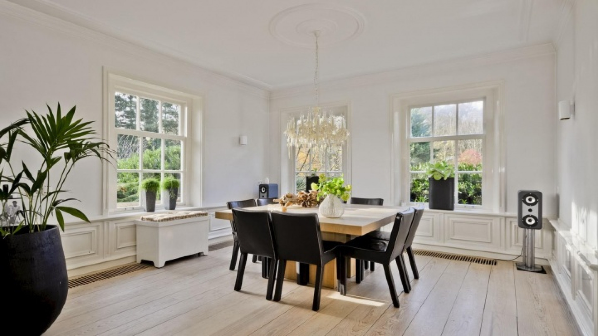 Henny Huisman verkoopt zijn villa zwaar onder de vraagprijs. Zie foto's 8