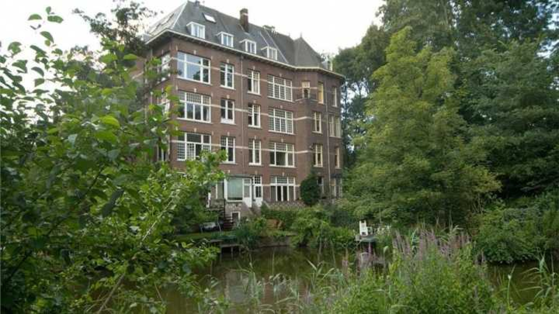 Amsterdamse appartement Glennis Grace te koop. Zie foto's 1