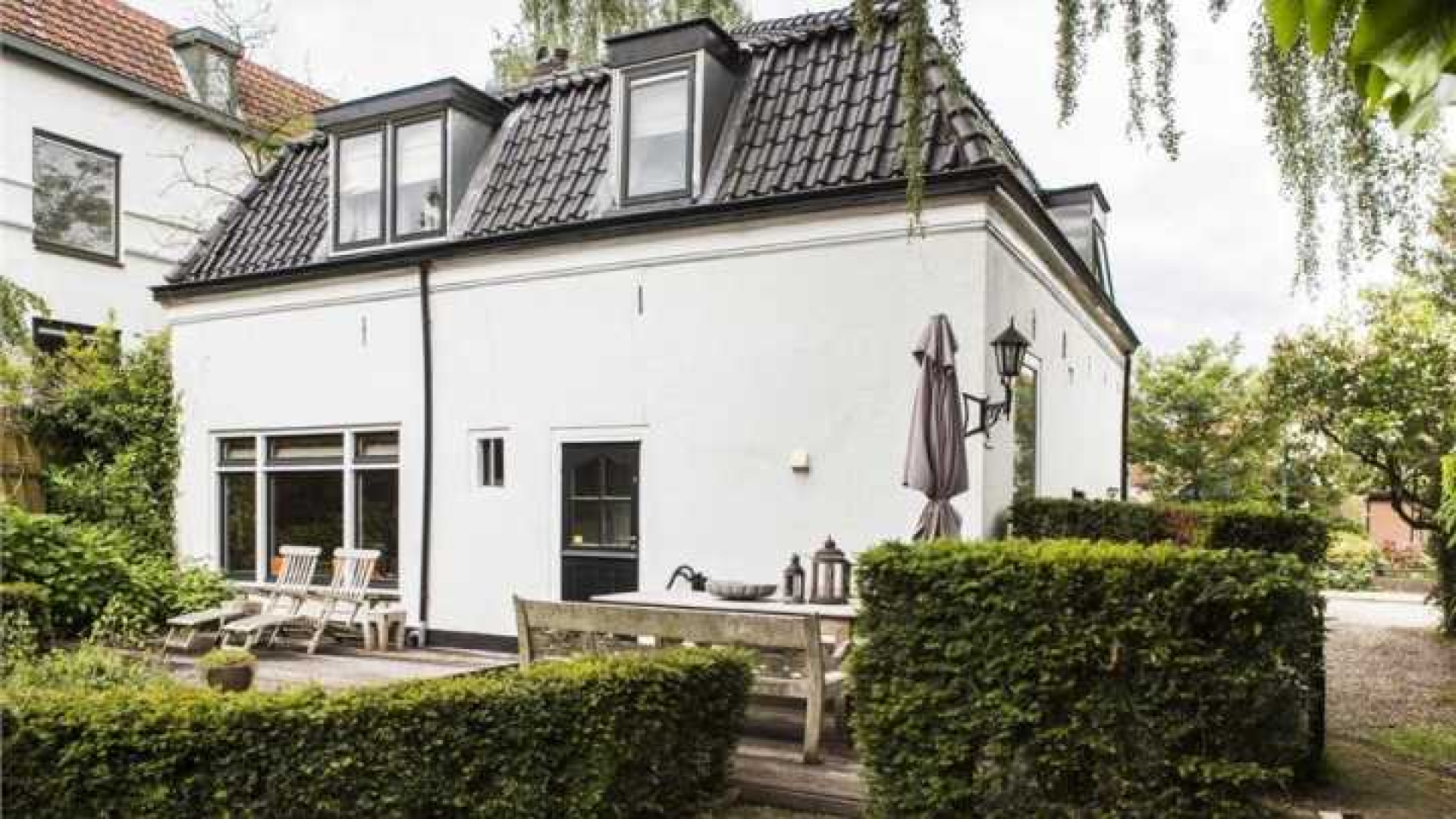 Mariska Hulscher zet haar villa in Baarn te koop. Zie foto's 20