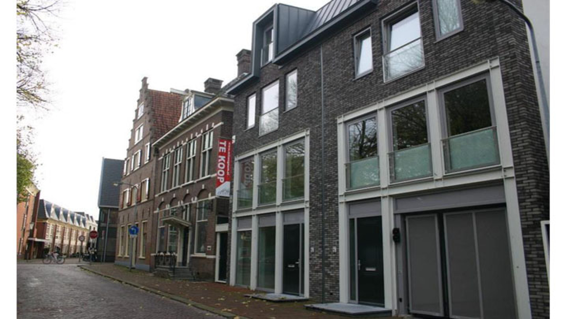 Dit is het nieuwe huis van Sonja Bakker. Zie foto's 1