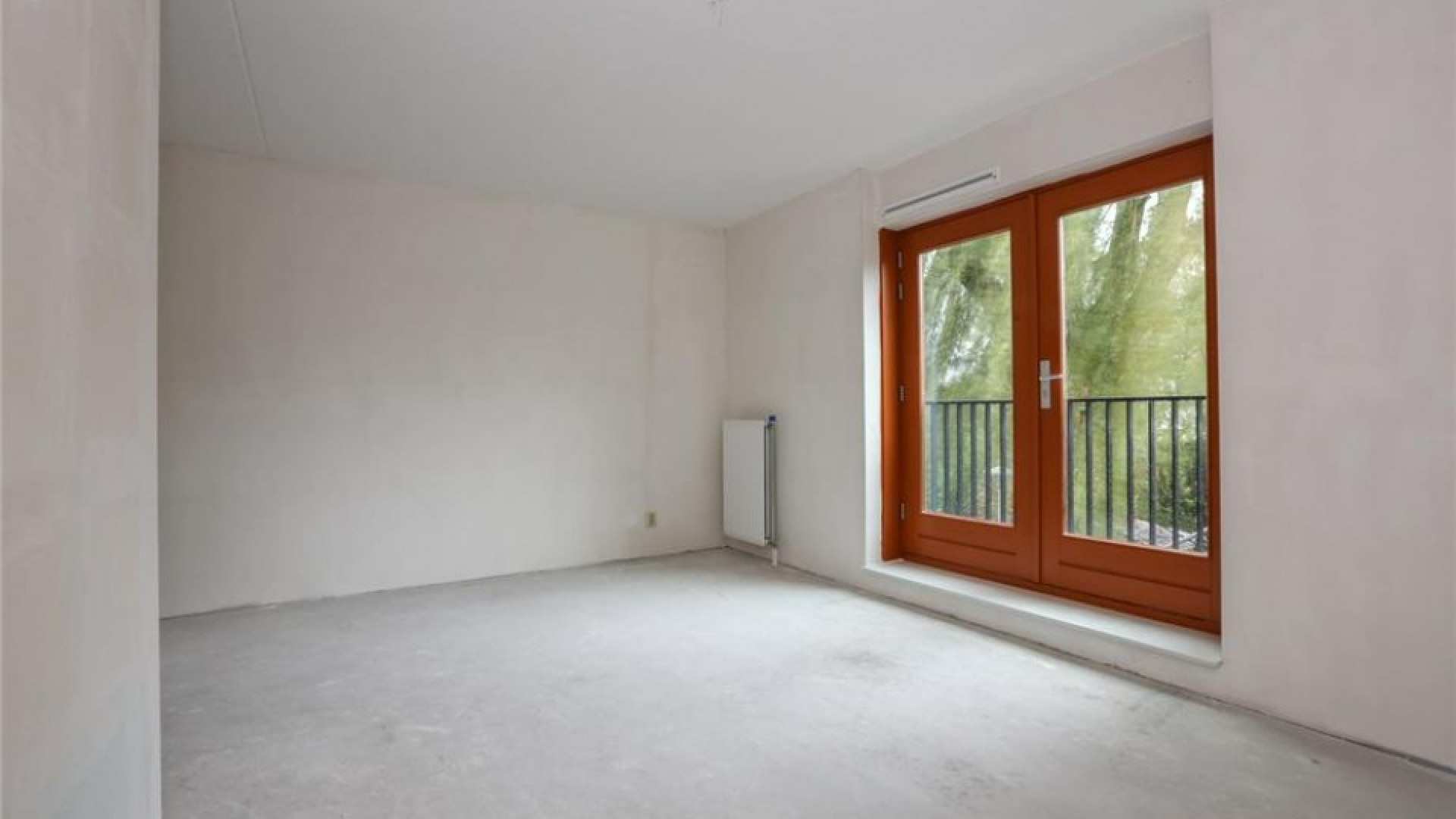 Shownieuws presentator Maurice WIjnen koopt luxe appartement in Weesp. Zie foto's 9
