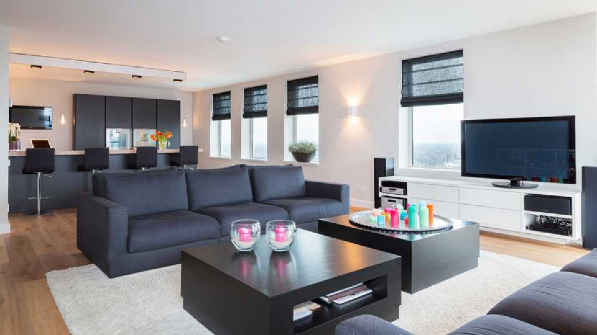 Amanda Krabbe en haar man Harrie Kolen zetten hun luxe penthouse in stille verkoop. Zie foto's 9