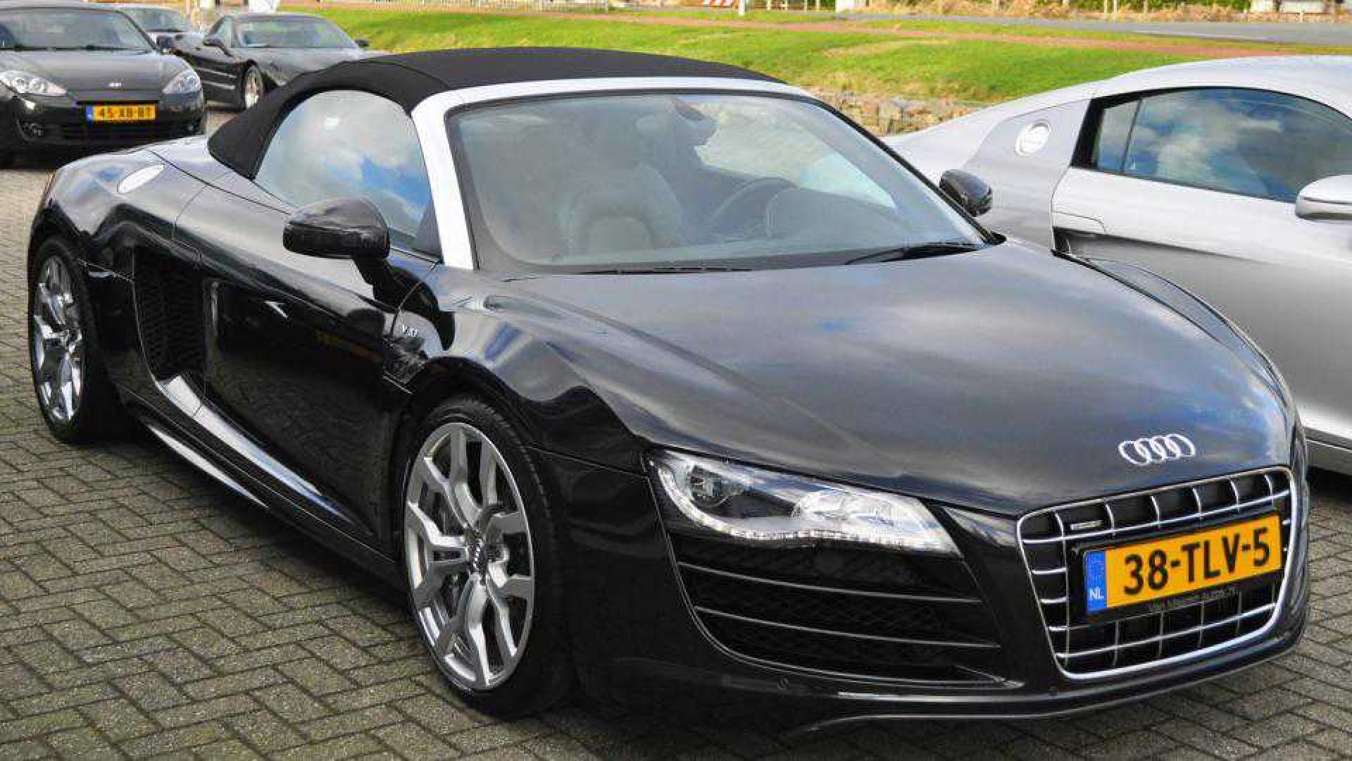 Oude Audi R8 Spyder Gordon te koop 4