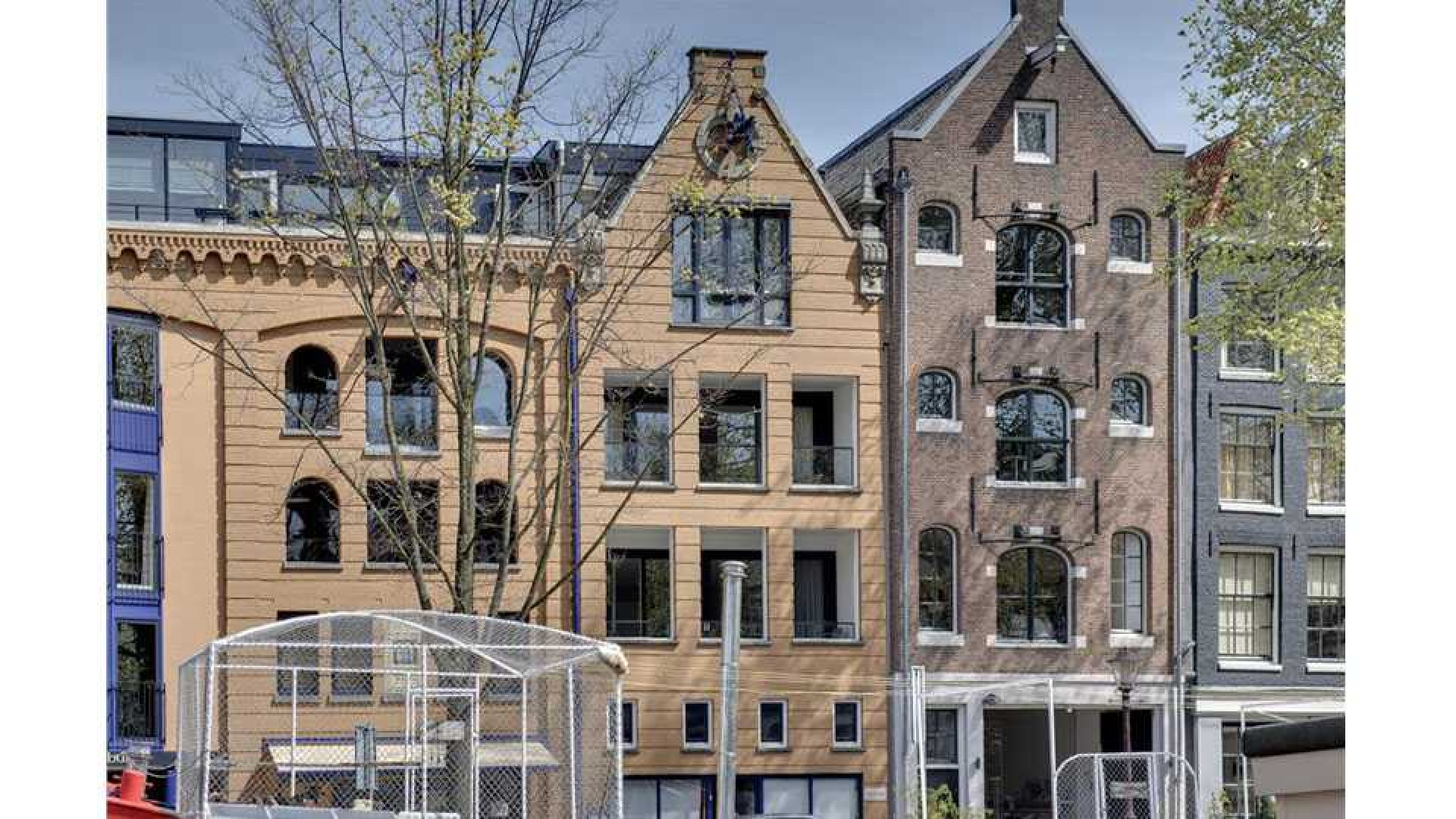 Radio 538  DJ Sander Lantinga zet zijn knusse Amsterdamse appartement te koop. Zie foto's 1