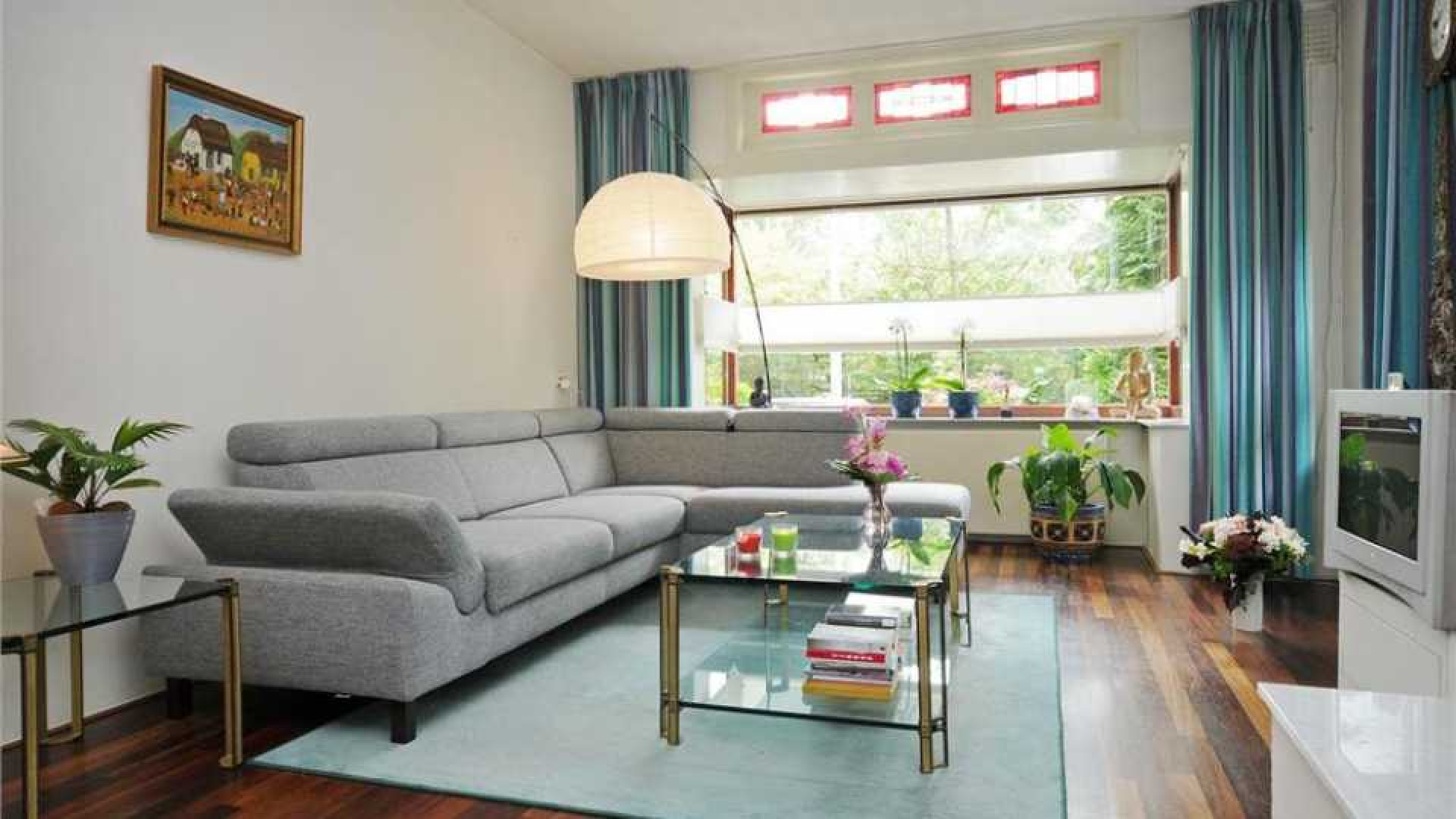Cas Jansen koopt familiehuis in Amstelveen. Zie foto's 3