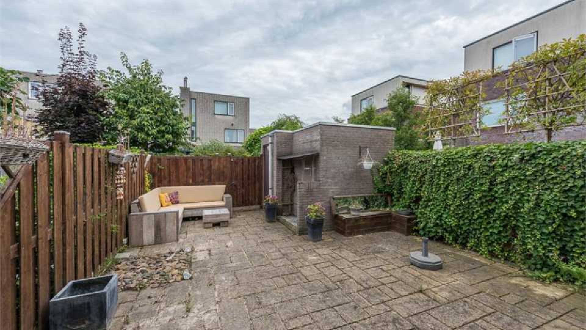 Huis vriendin Dre Hazes binnen 3 weken verkocht! Zie foto's 17