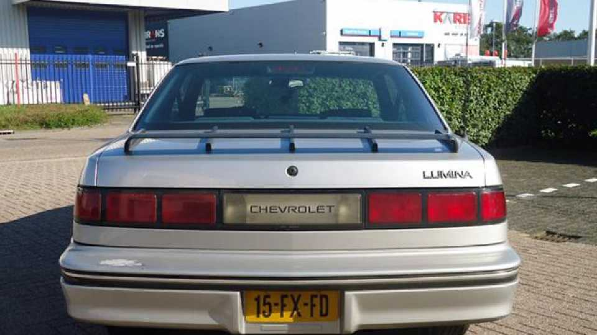 Chevrolet van Ben Saunders nog gewoon te koop. Zie foto's