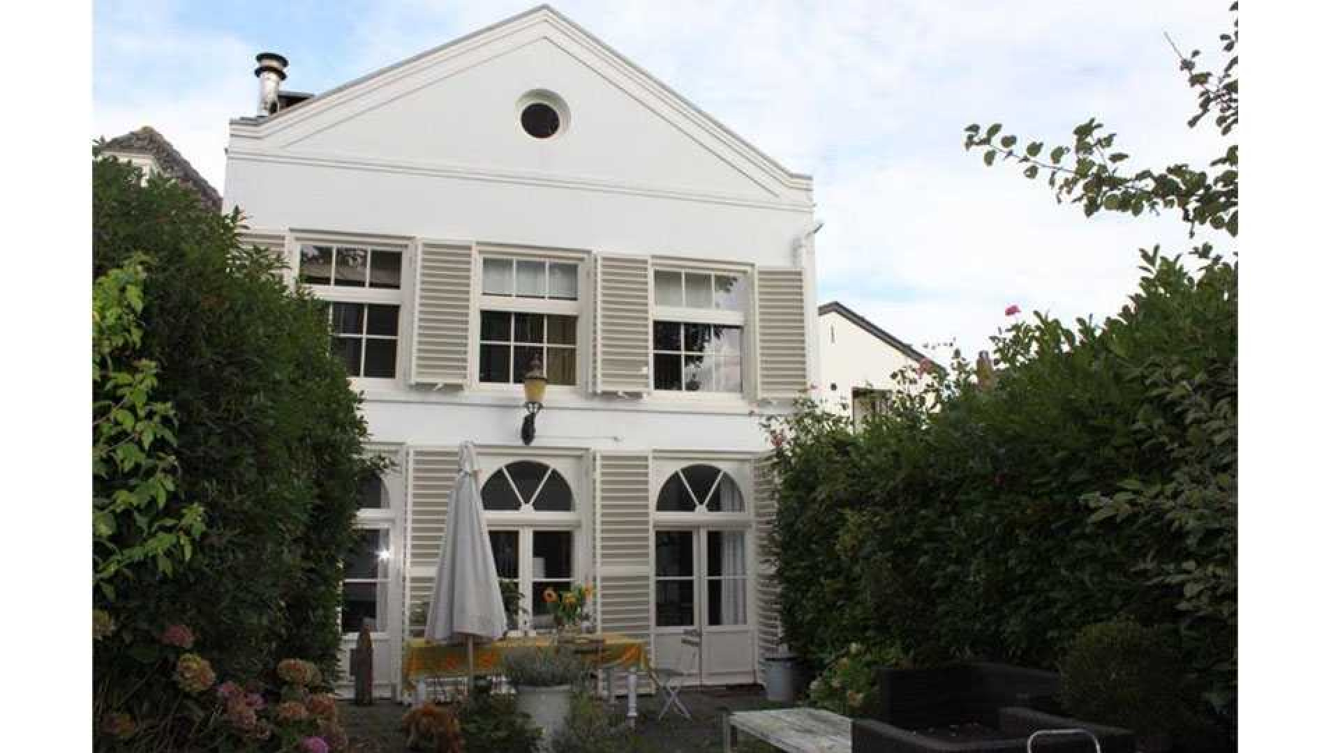 Huis Annemieke Verdoorn aan de Vecht verhuurd. Zie foto's 1