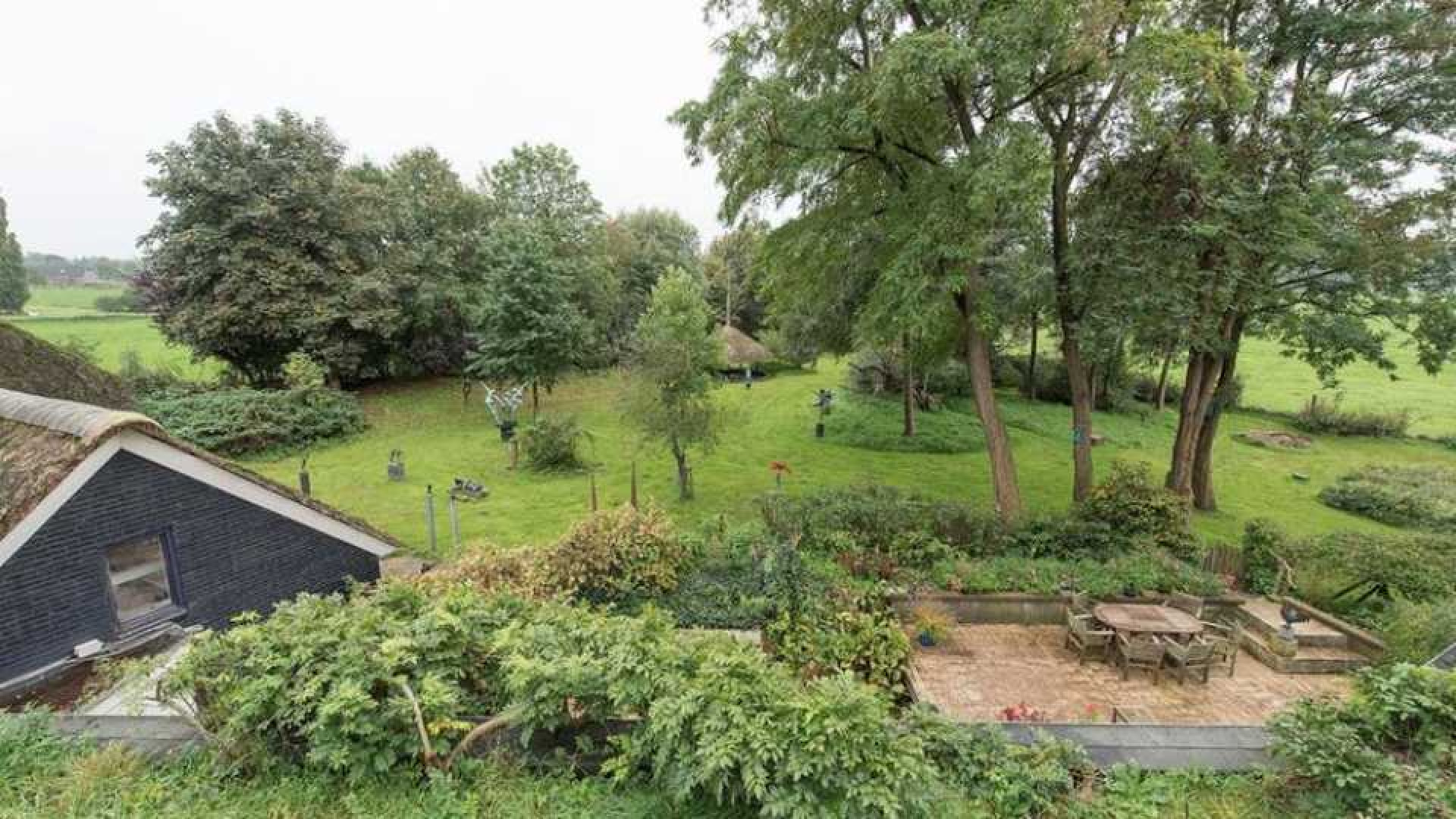 Sesamstraat icoon Gerda Havertong haalt haar woonboerderij uit de verkoop. Zie foto's 6