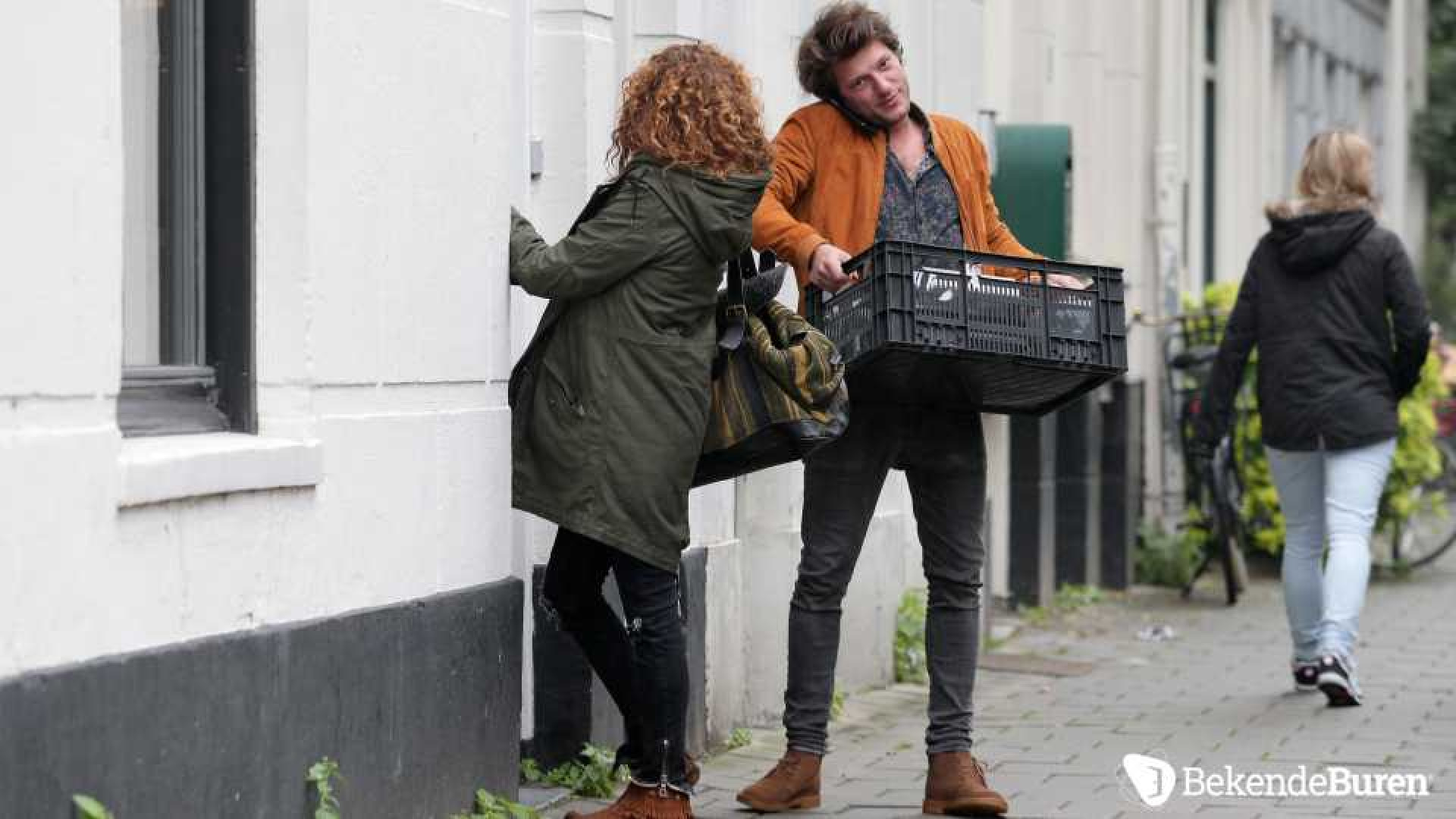 Katja en vriendje Freek wonen praktisch samen!. Zie foto's 14