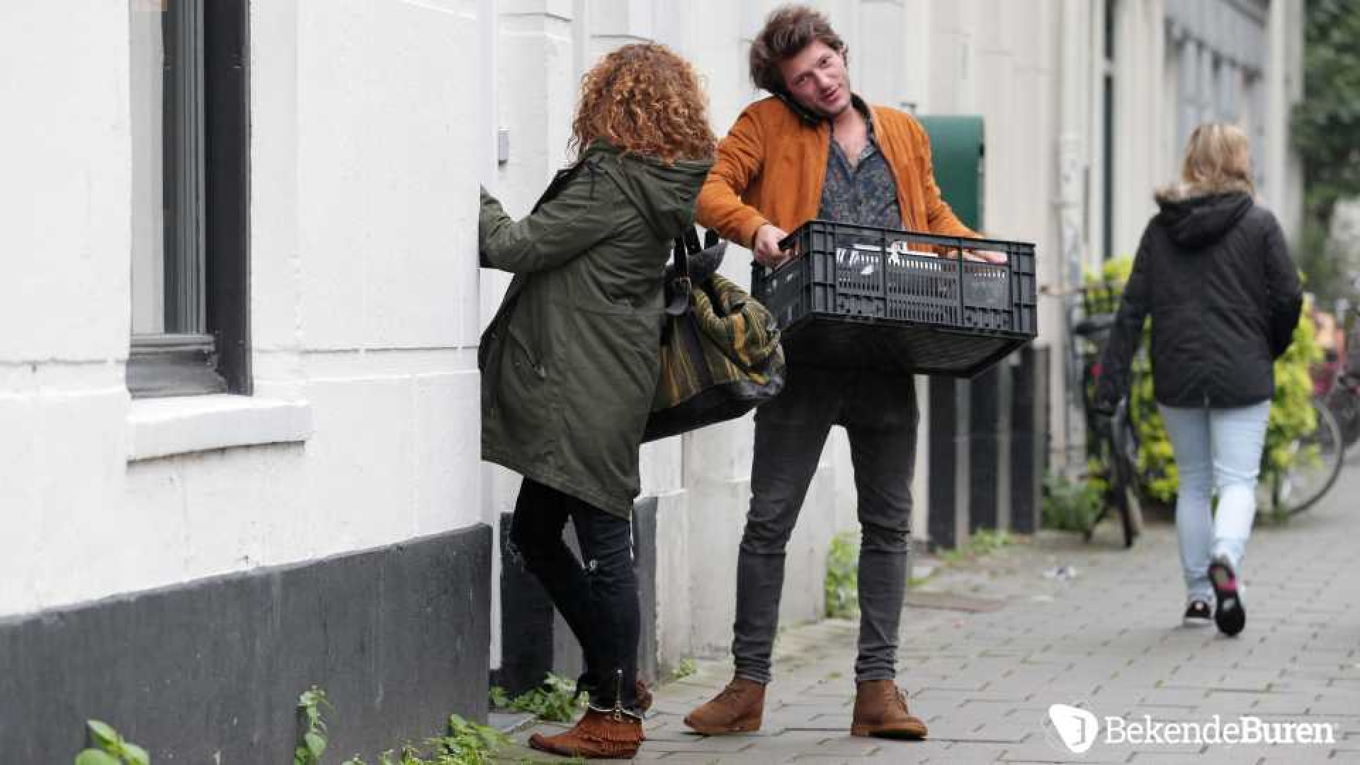 Katja en vriendje Freek wonen praktisch samen!. Zie foto's 15