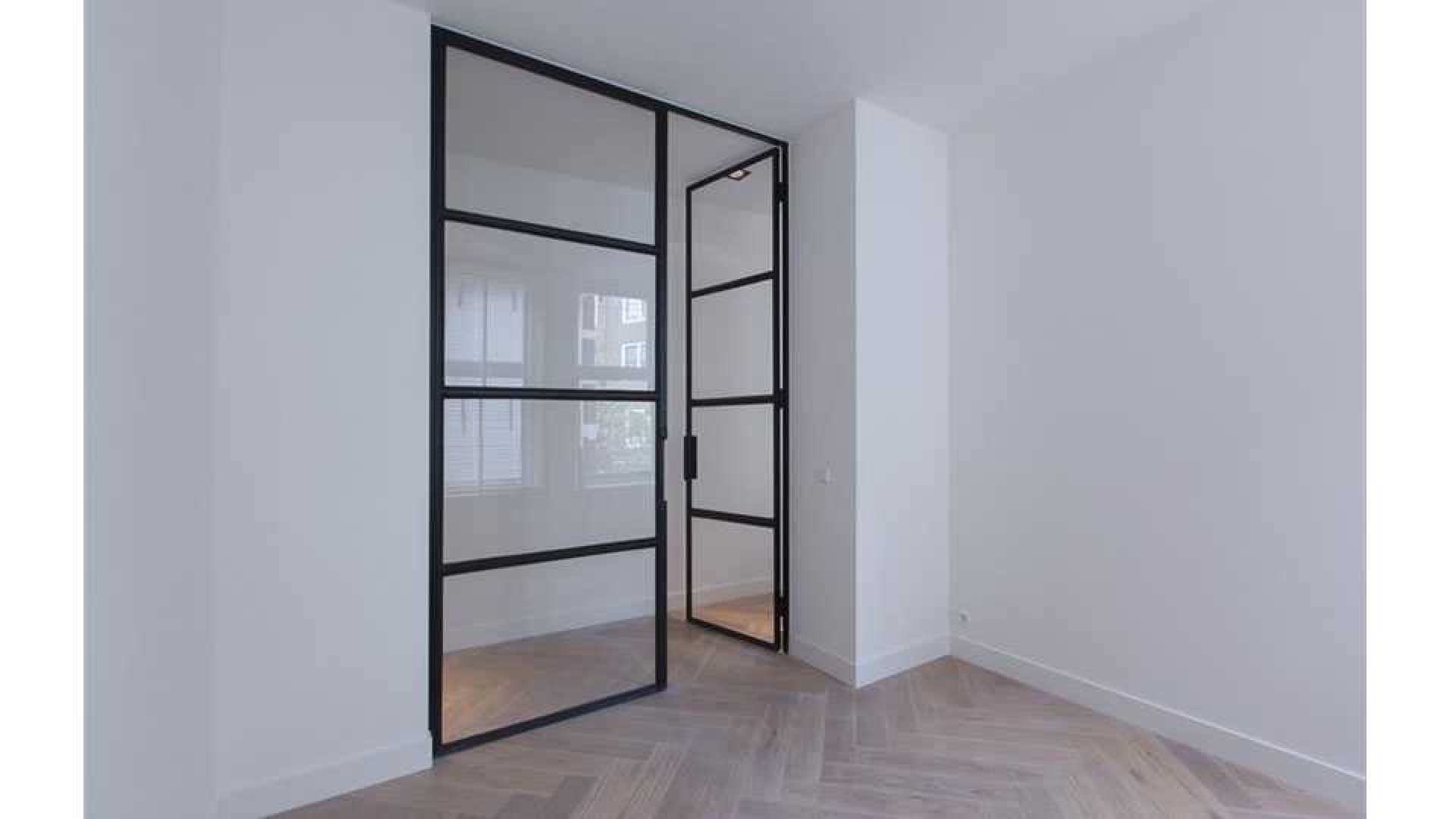 Khalid Boulahrouz koopt luxe appartement in centrum van Amsterdam. Zie foto's 8