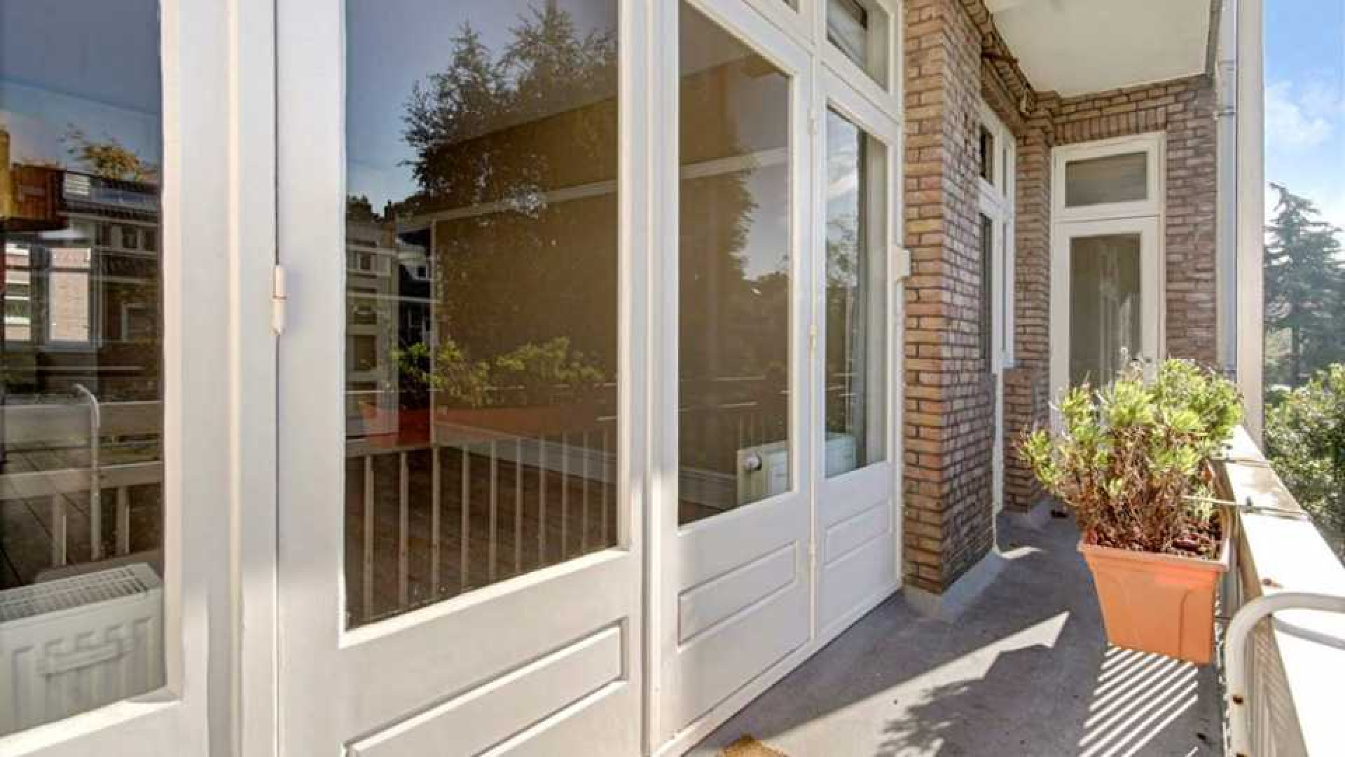 Dit luxe appartement gaat Eva Jinek inruilen voor haar villa in Abcoude. 15