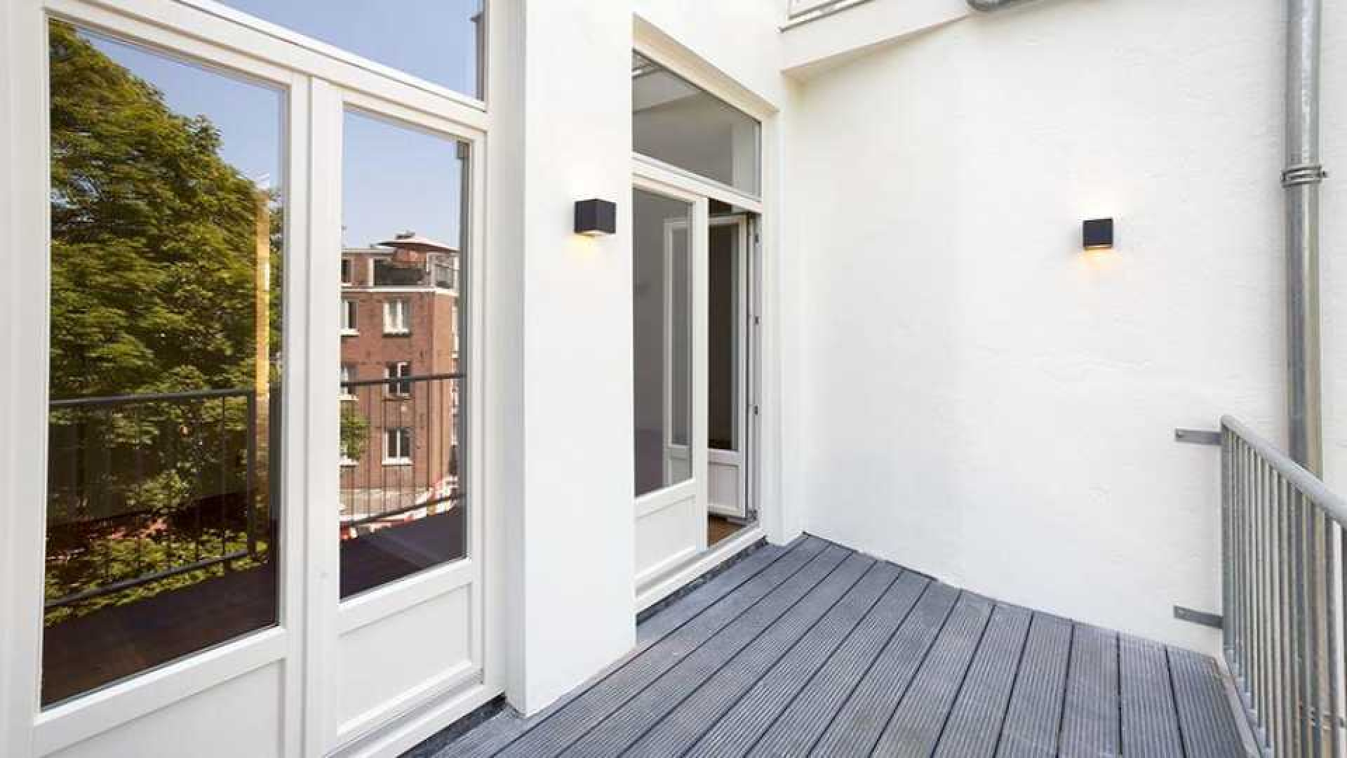 Khalid Boulahrouz koopt dubbel appartement in Amsterdam. Zie foto's 10