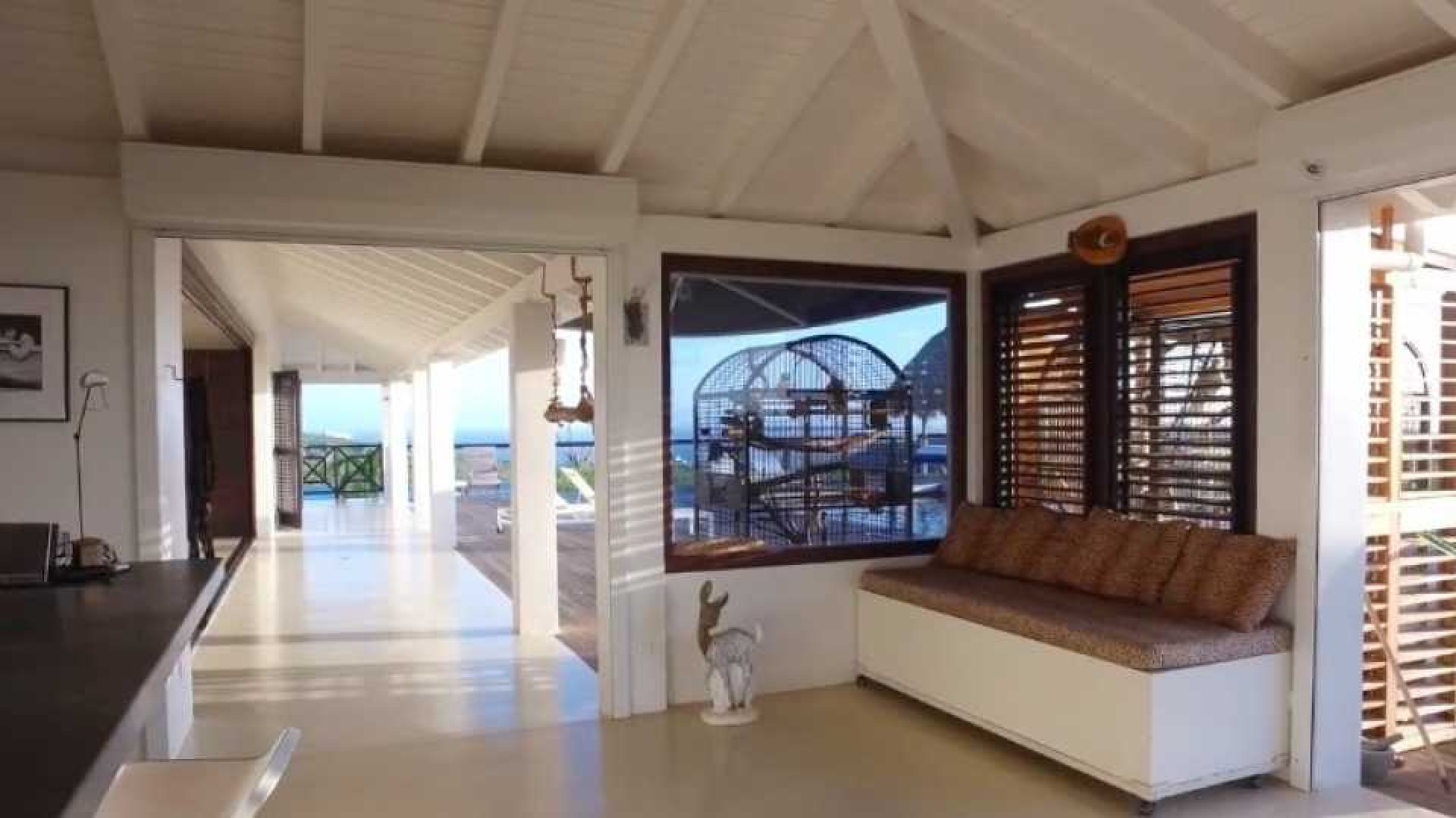 Barry Hay zet zijn miljoenenvilla op Curacao te koop. Zie foto's 7