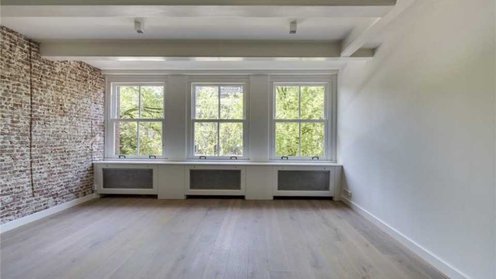 Marvin Breukhoven huurt luxe appartement aan Amsterdamse gracht. Zie foto's 2