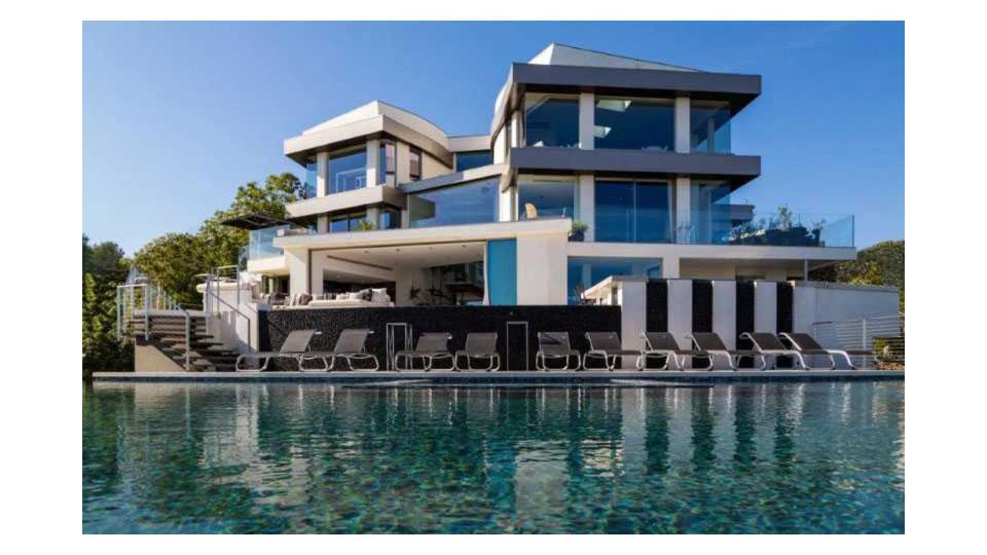 Reinout Oerlemans zet zijn Los Angeles villa te koop. Zie foto's