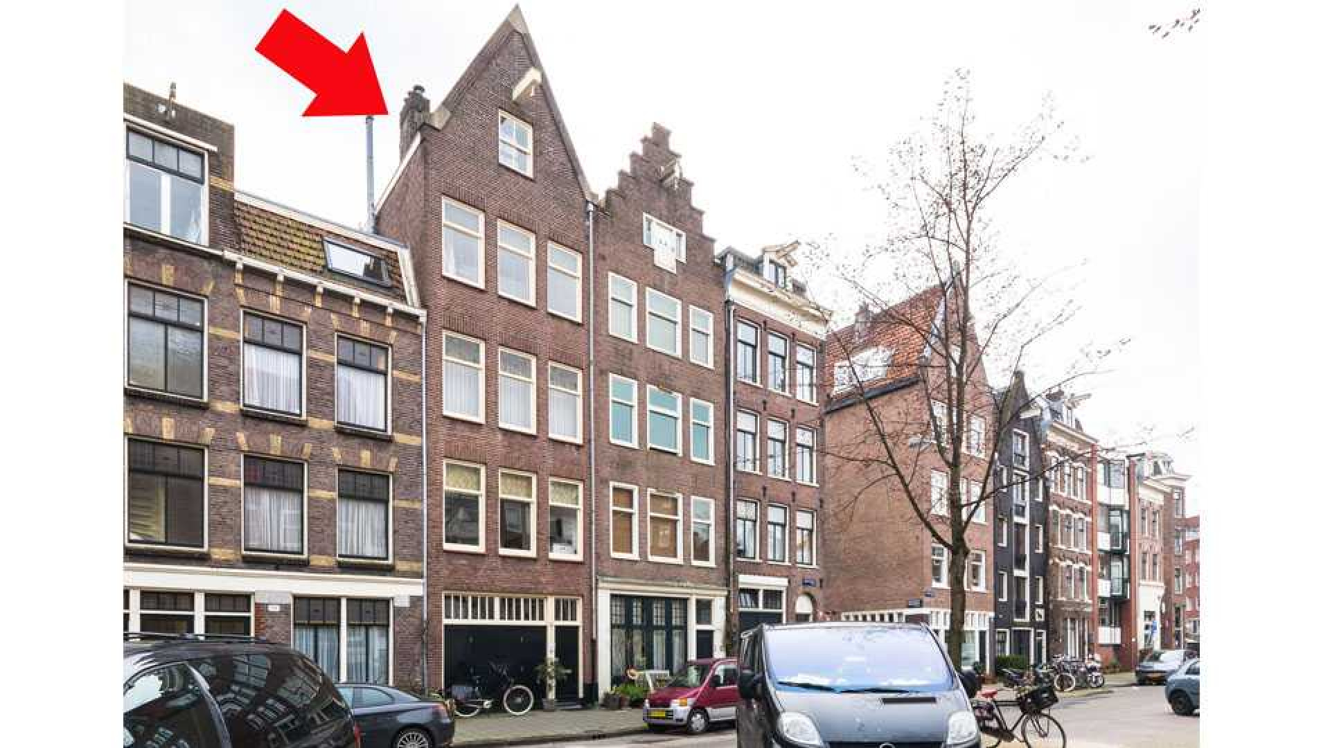 Cor Bakker verlaagt vraagprijs van zijn pand in de Jordaan. Zie foto's 1