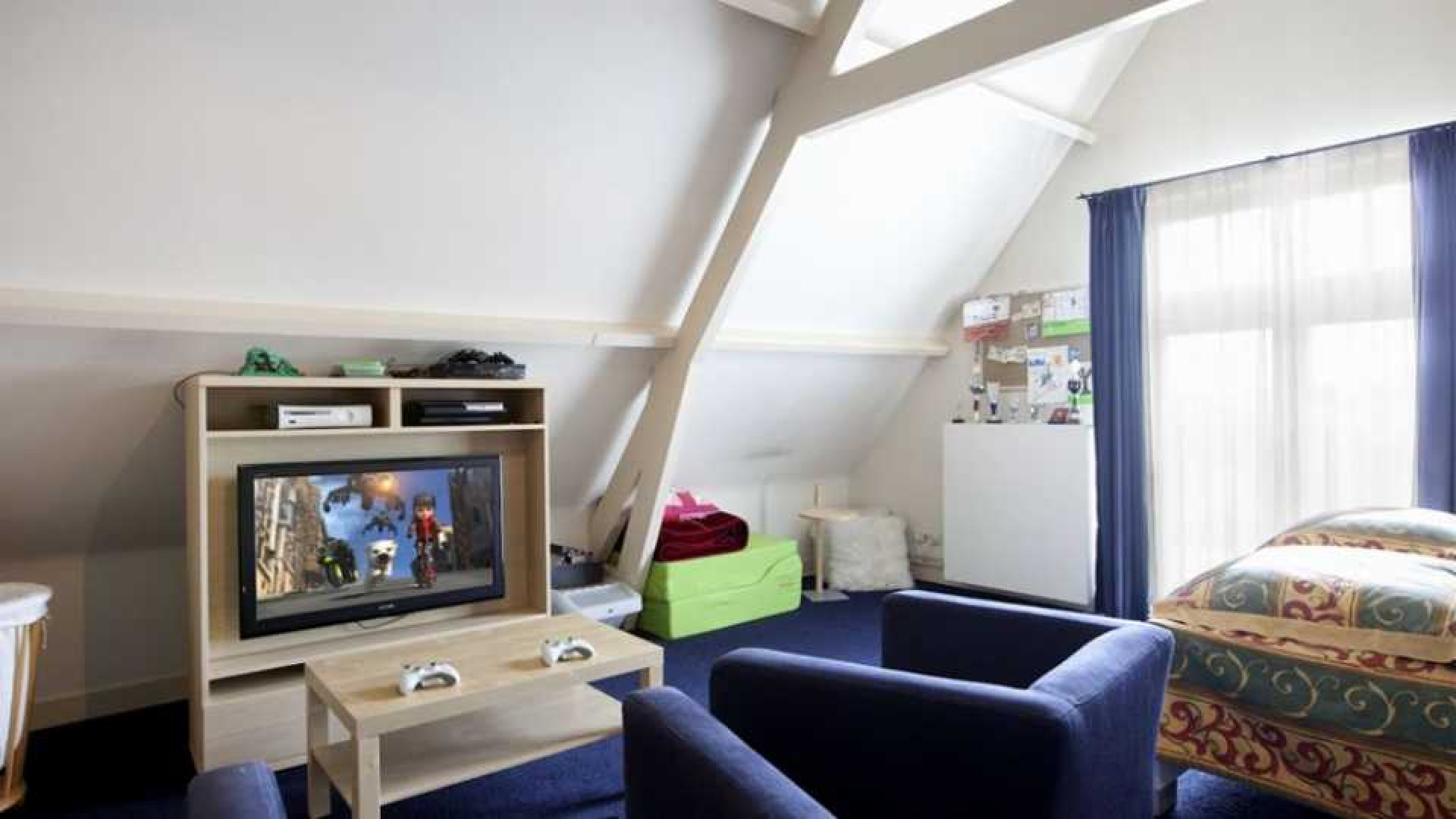 Peter van der Vorst verkoopt zijn huis met bonus. Zie foto's 14