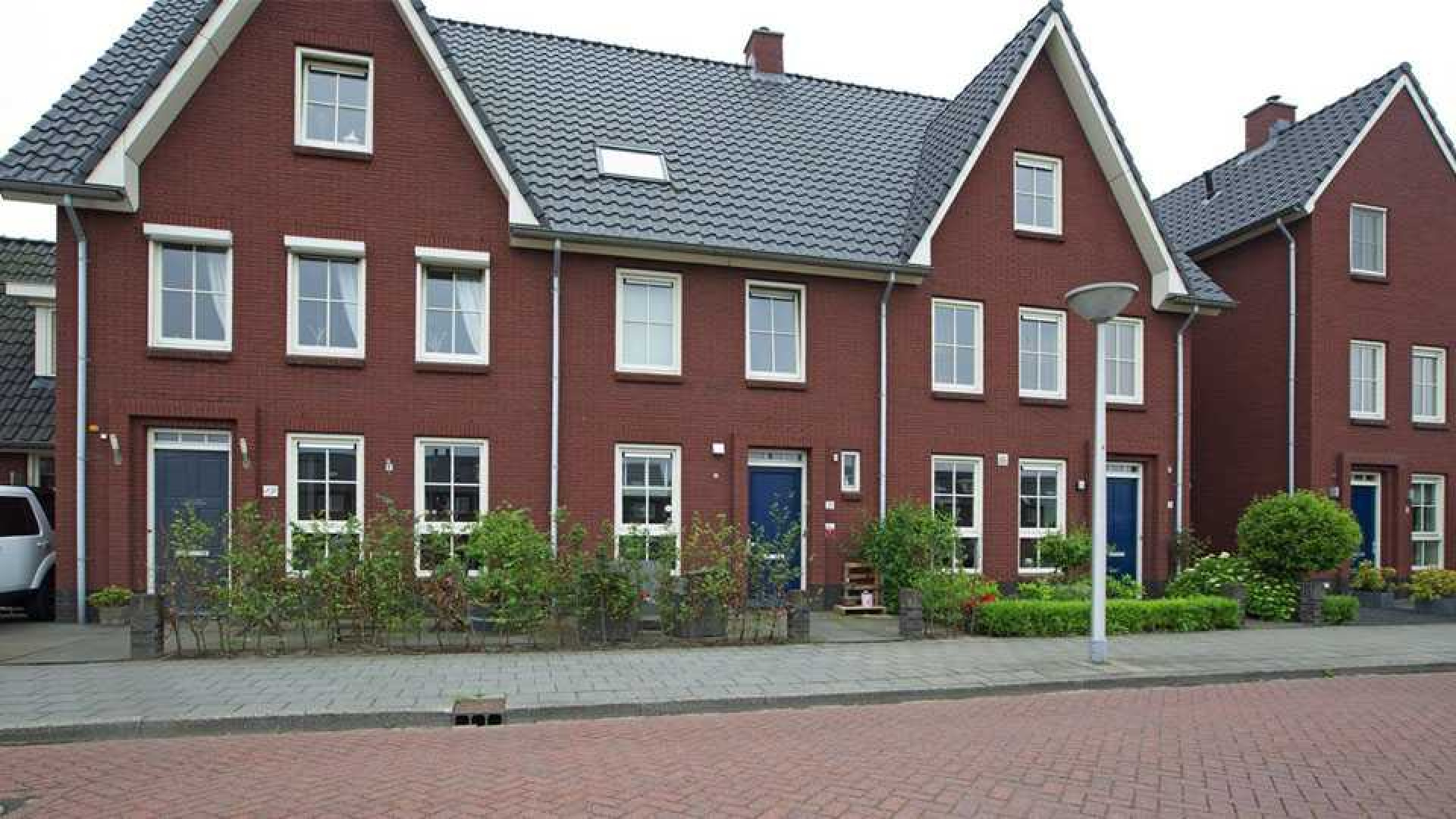 Nederlands Elftal speler Joel Veltman zet zijn huis te koop. Zie foto's 20