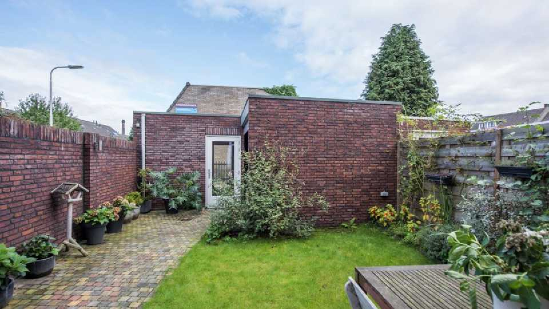 Guus Meeuwis huurt woning van vriend! Zie foto's 18