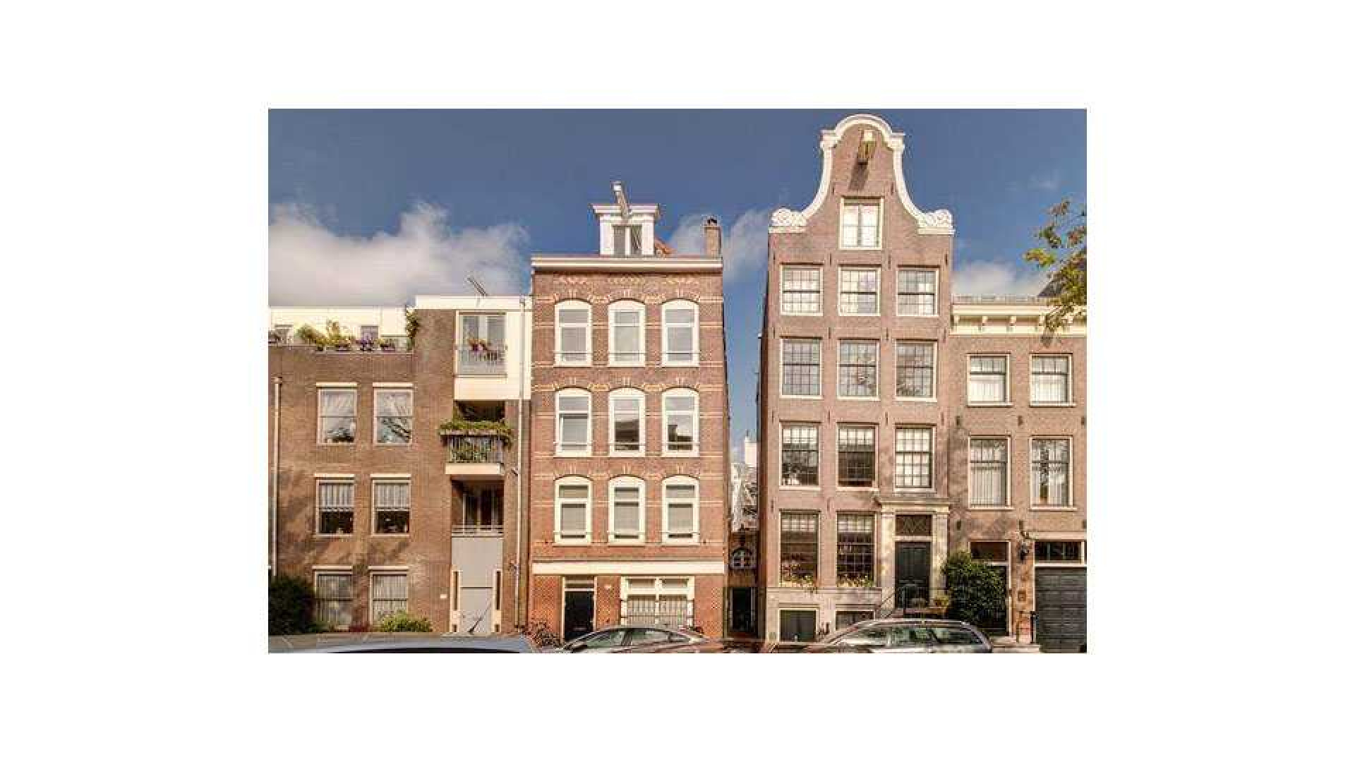 Cor Bakker koopt samen met vriendin miljoenen appartement aan Amsterdamse gracht. Zie foto's 1