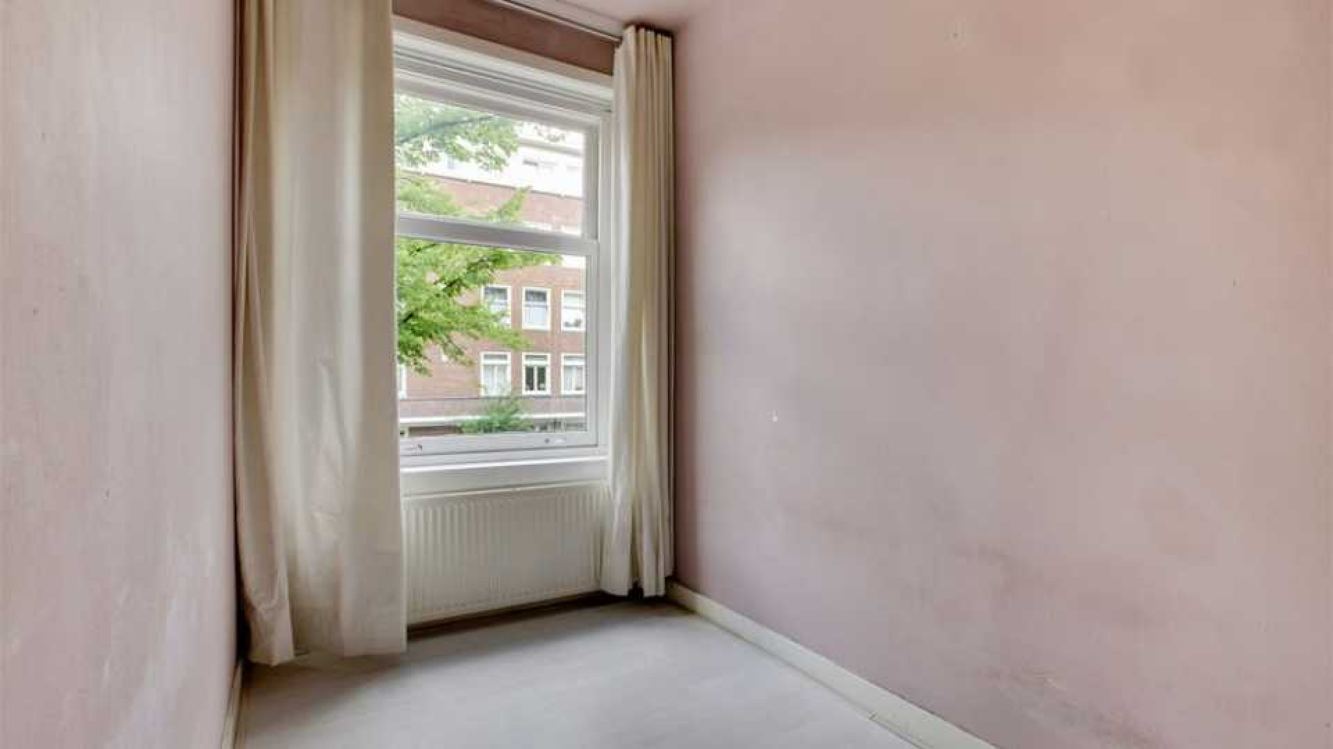 Heleen van Royen koopt appartement in Amsterdamse Rivierenbuurt. Zie foto's! 11