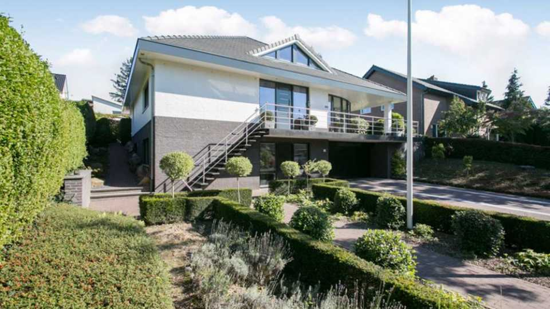 Rob Geus spijt van aankoop van deze luxe villa. Zie foto's