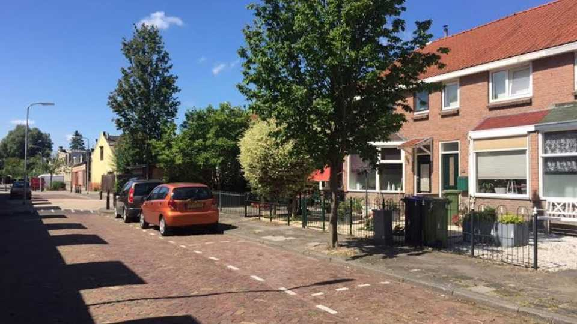 Ex van Q Music DJ Mattie Valk koopt eigen huis. Zie foto's 18