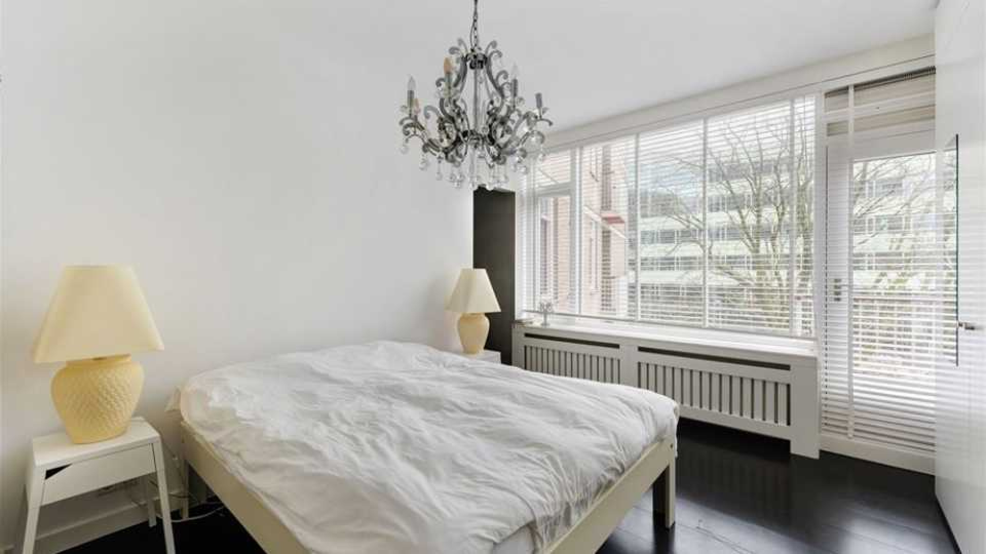 Actrice Renee Soutendijk koopt luxe appartement in Amsterdam Zuid. Zie foto's
